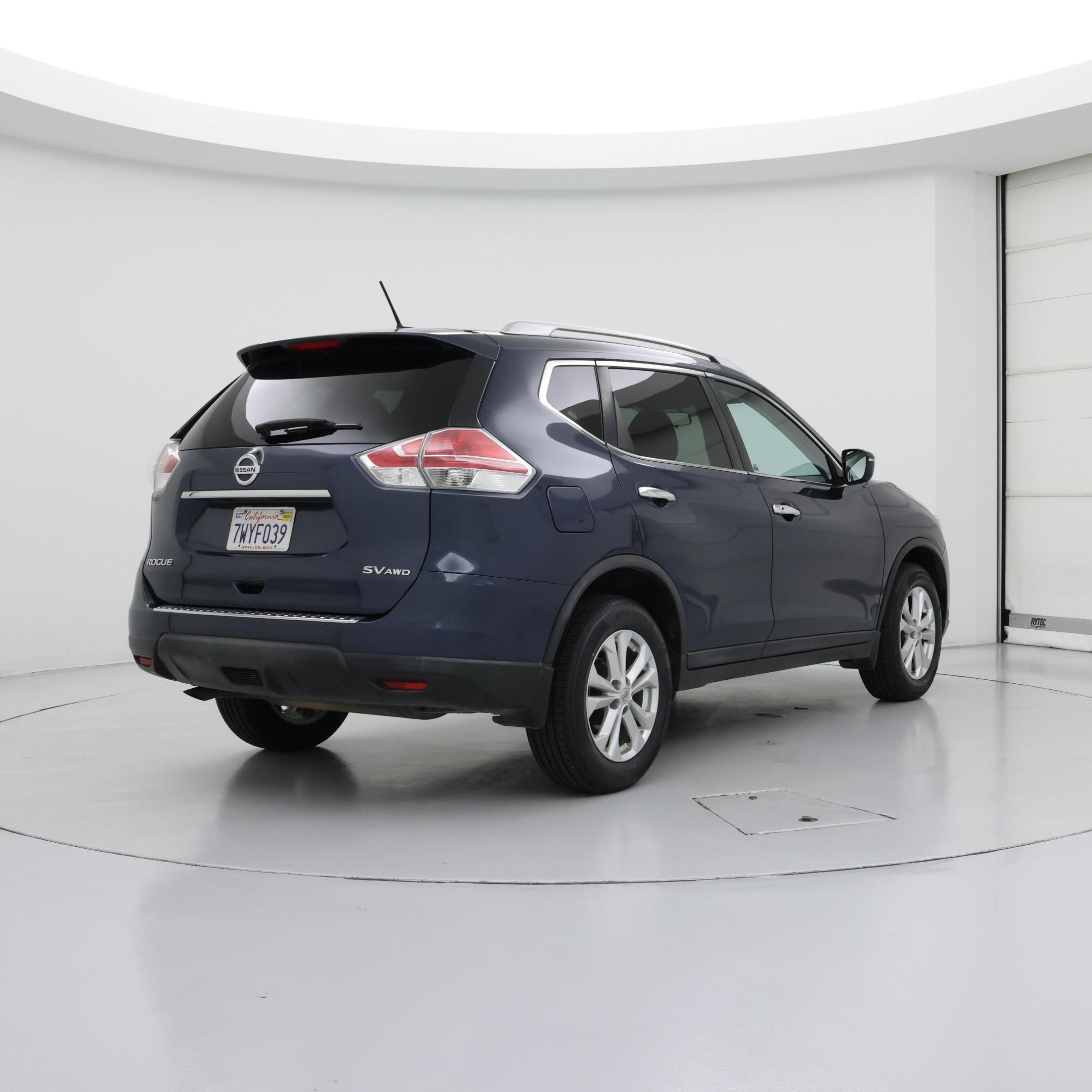 Thumbnail: 2016 Nissan Rogue - 8
