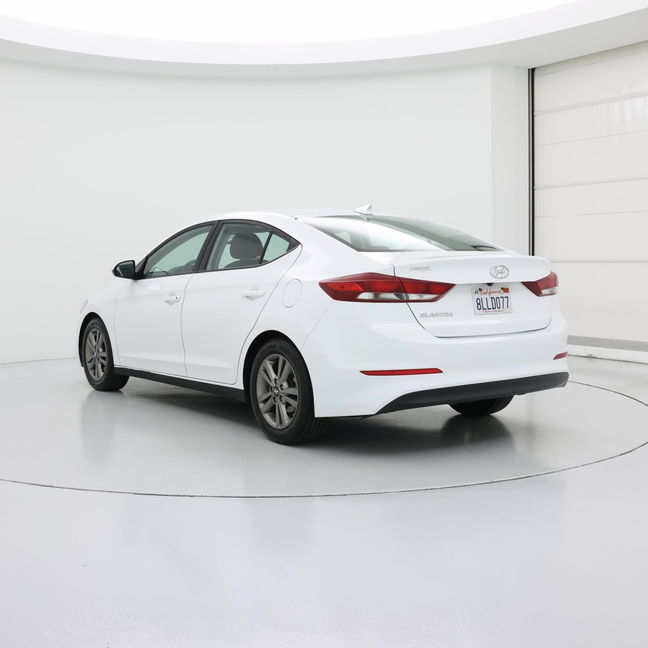 Thumbnail: 2018 Hyundai Elantra - 2