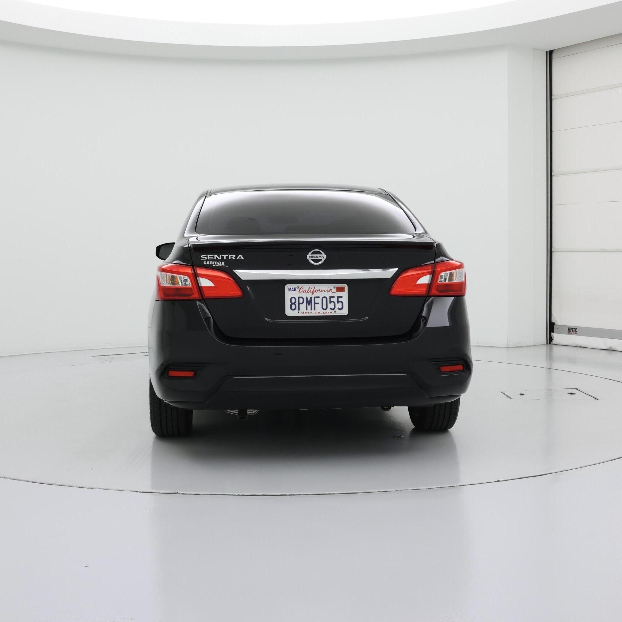 Thumbnail: 2018 Nissan Sentra - 6