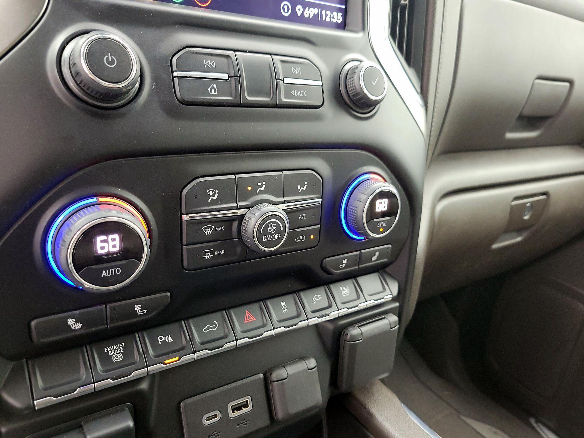 Thumbnail: 2020 Chevrolet Silverado 2500 - 16