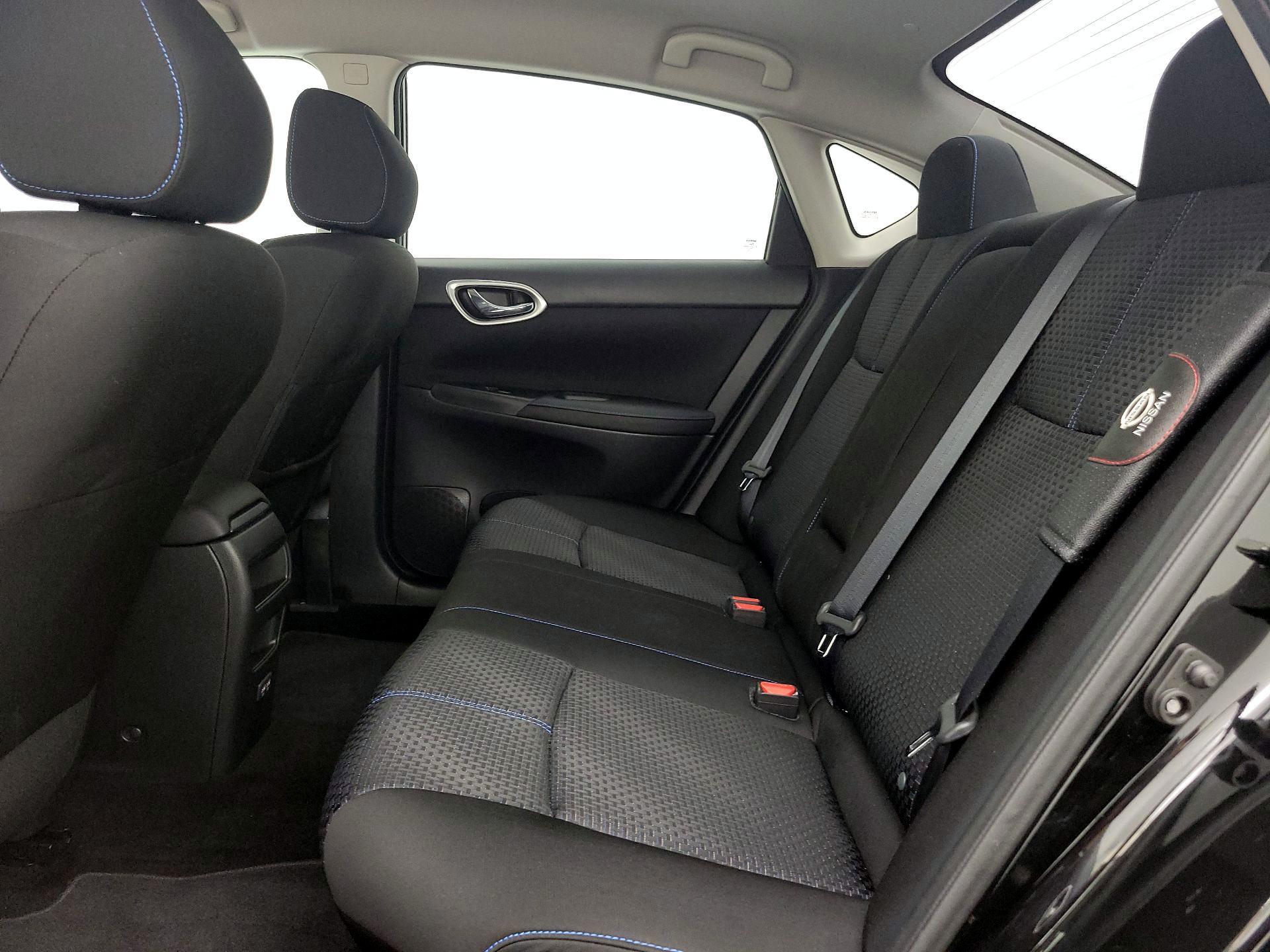 Thumbnail: 2019 Nissan Sentra - 19