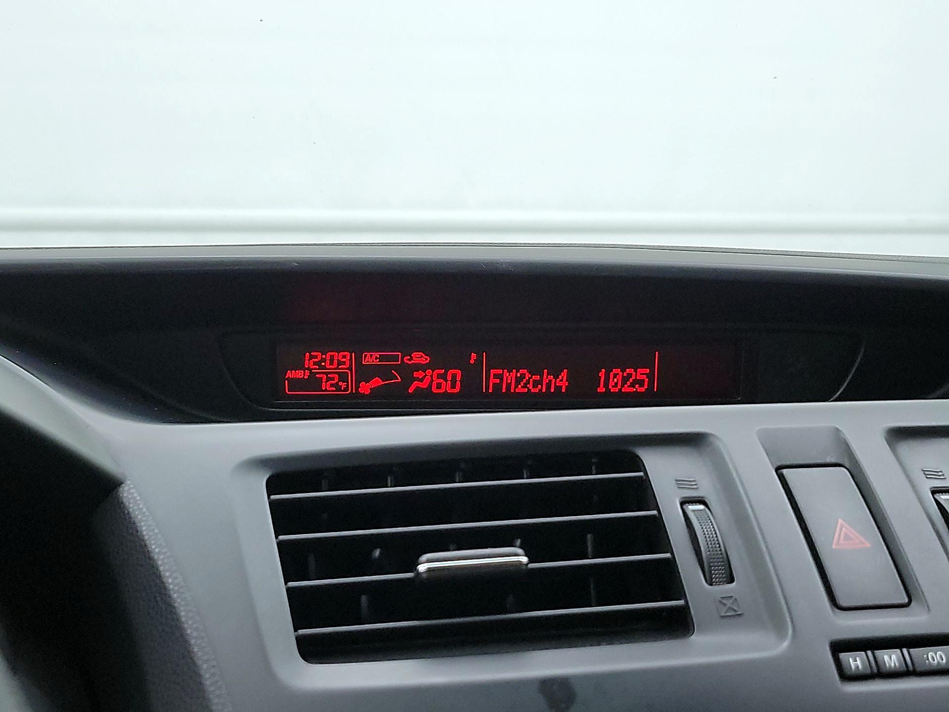 Thumbnail: 2015 Mazda Mazda5 - 14