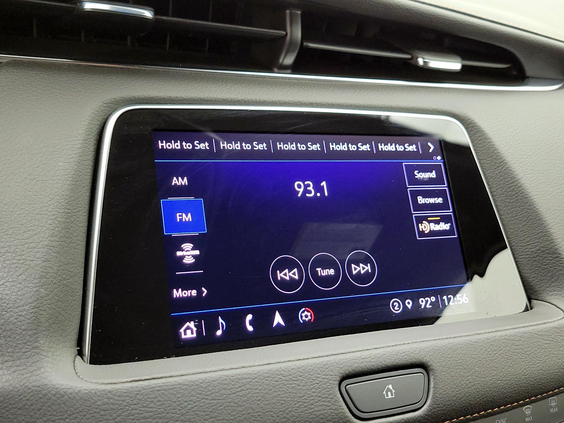 Thumbnail: 2023 Cadillac XT4 - 16