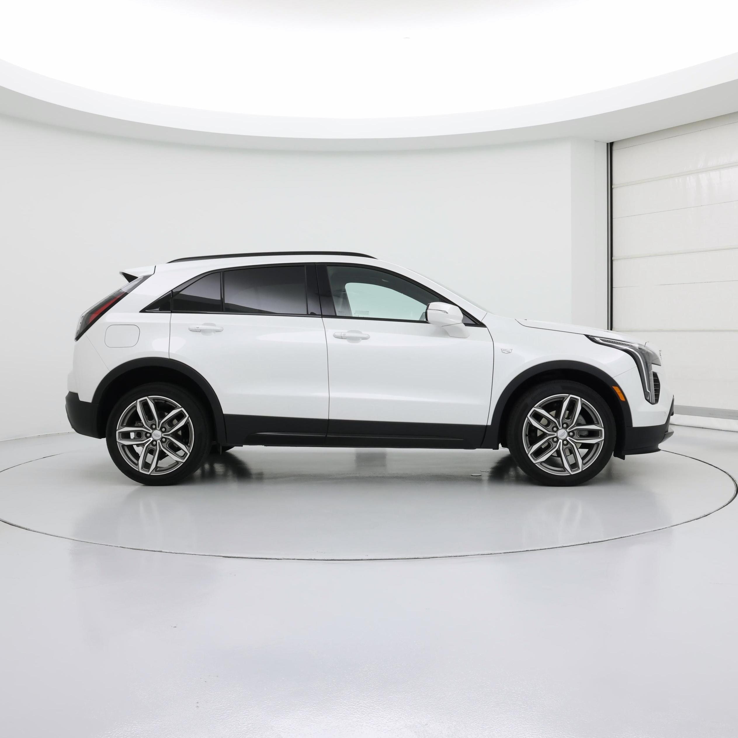 Thumbnail: 2023 Cadillac XT4 - 7