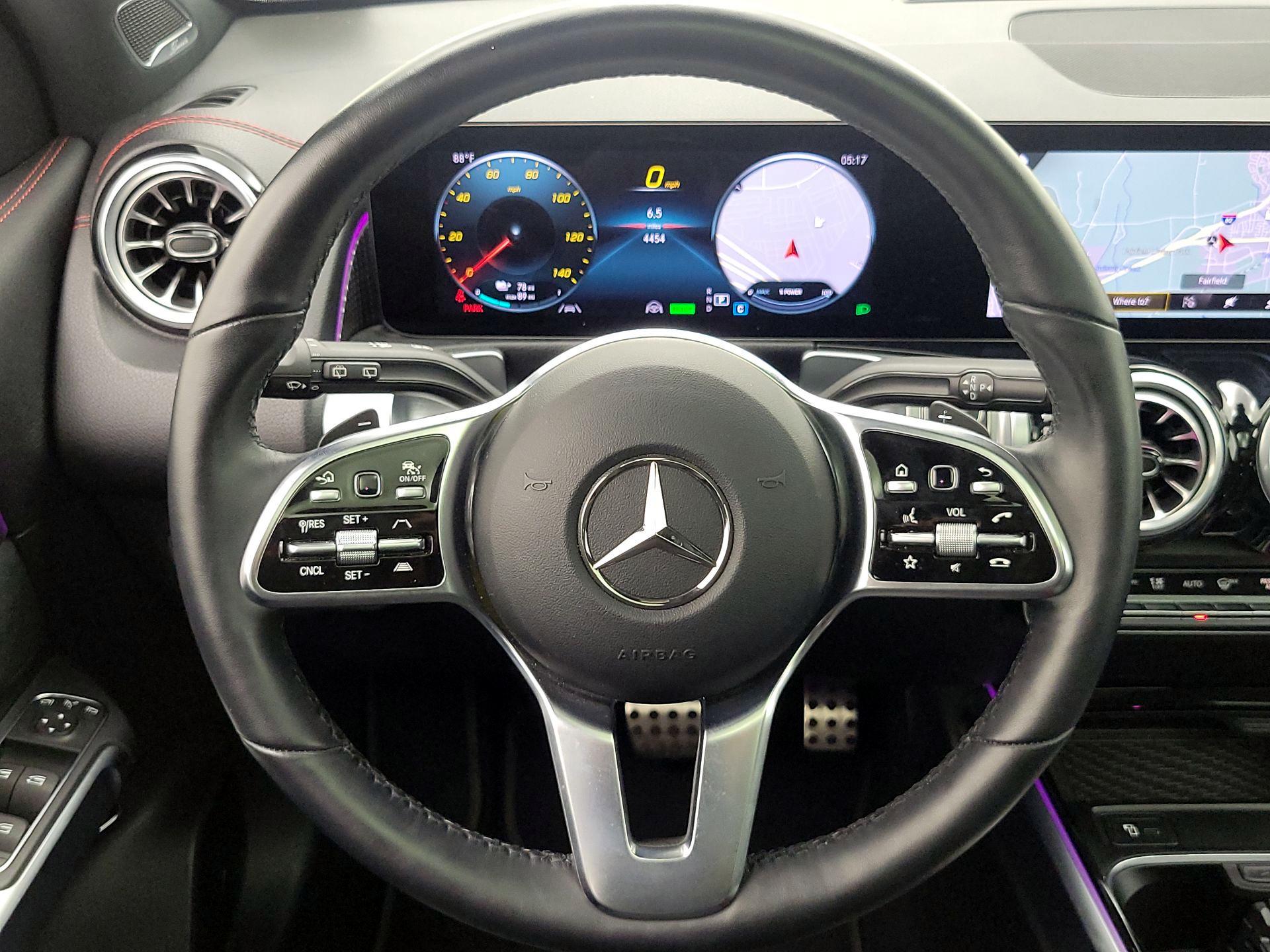 Thumbnail: 2023 Mercedes-Benz EQB - 10