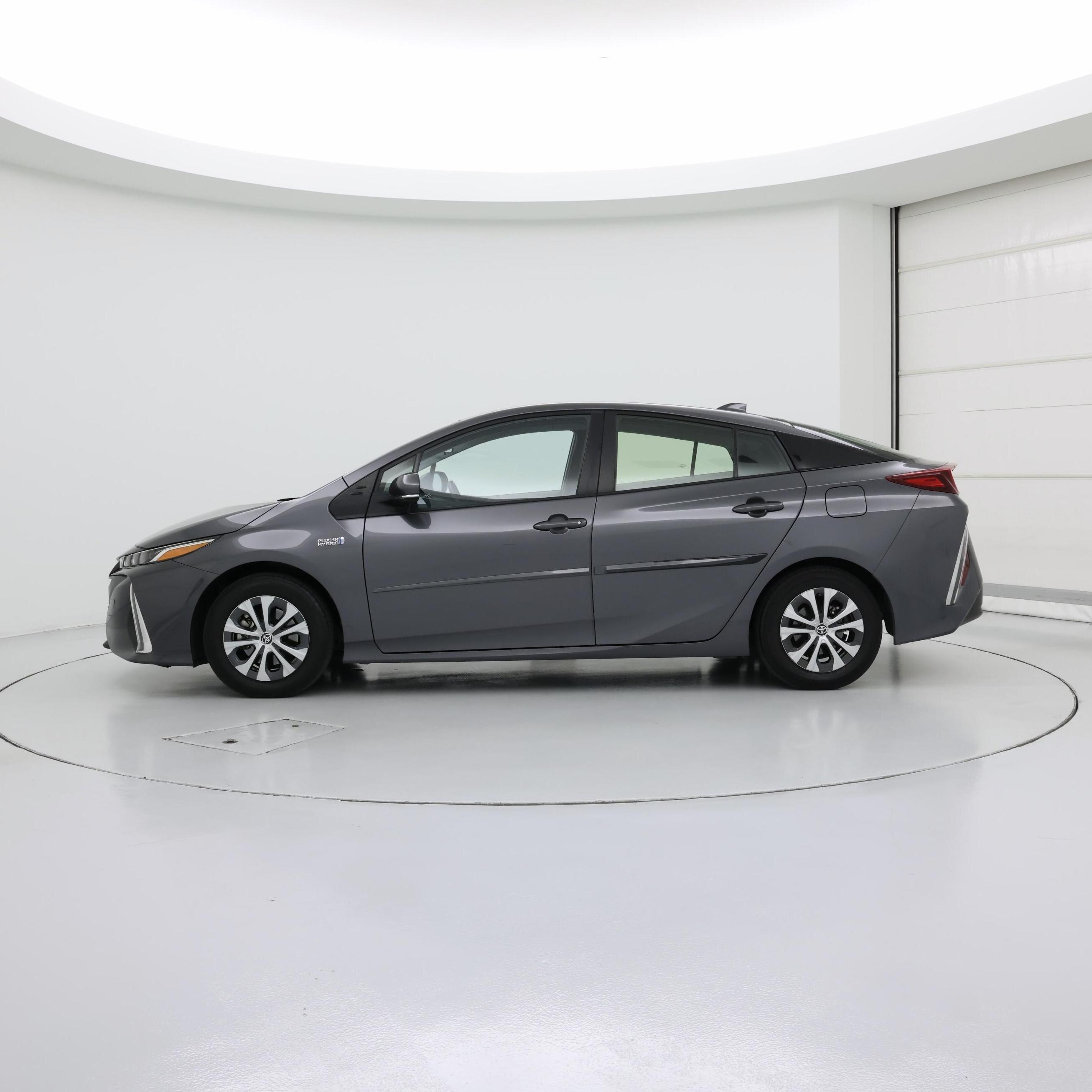Thumbnail: 2022 Toyota Prius Prime - 3