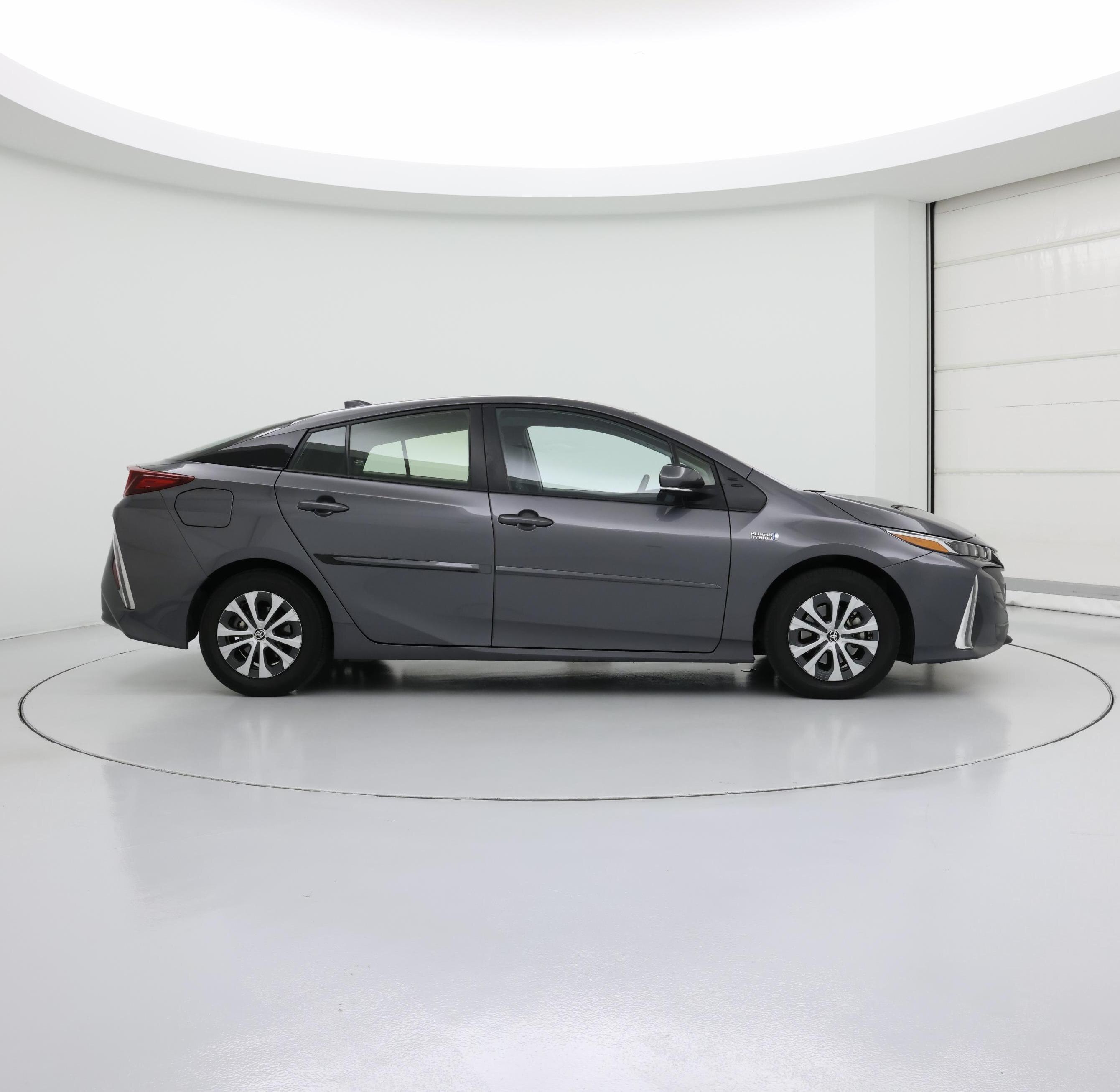 Thumbnail: 2022 Toyota Prius Prime - 7