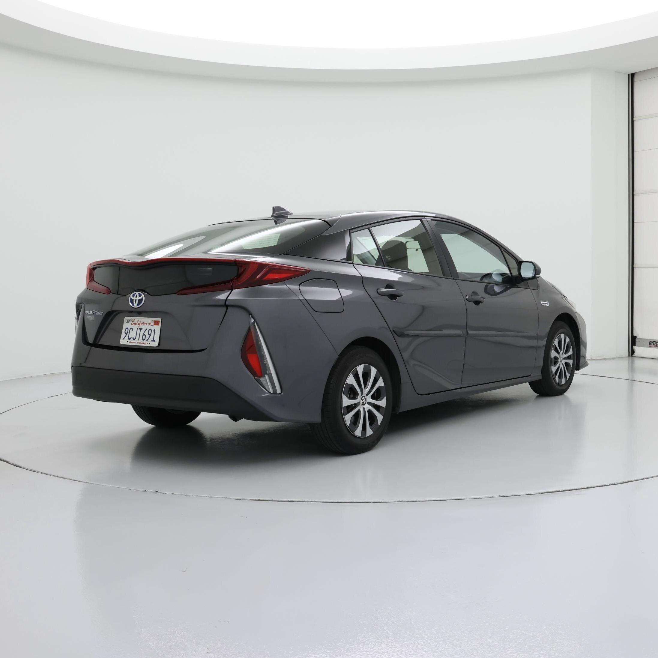 Thumbnail: 2022 Toyota Prius Prime - 8