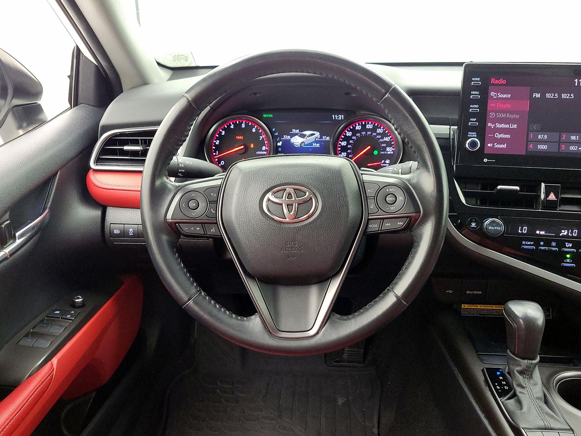 Thumbnail: 2021 Toyota Camry - 10
