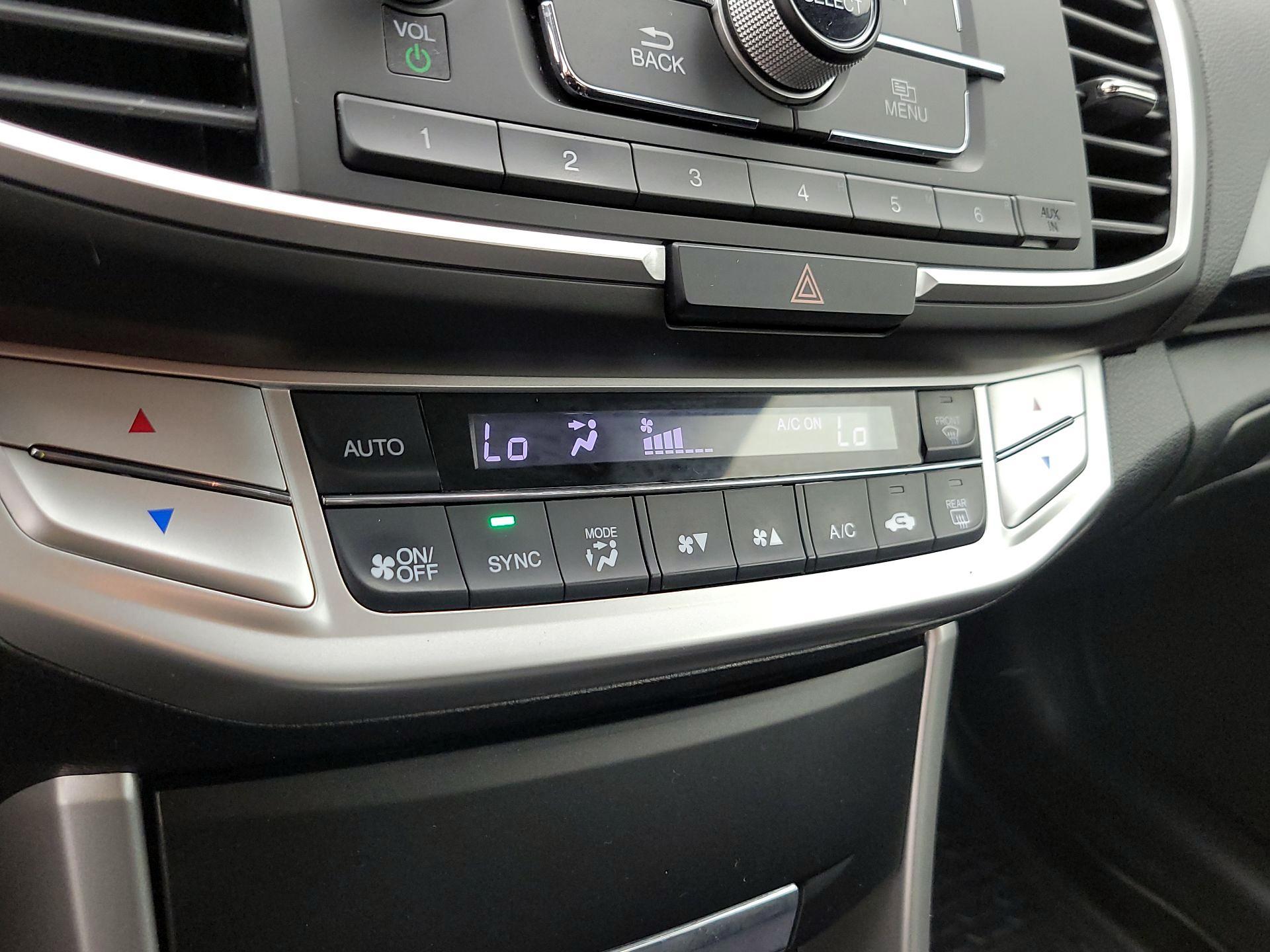 Thumbnail: 2014 Honda Accord - 16