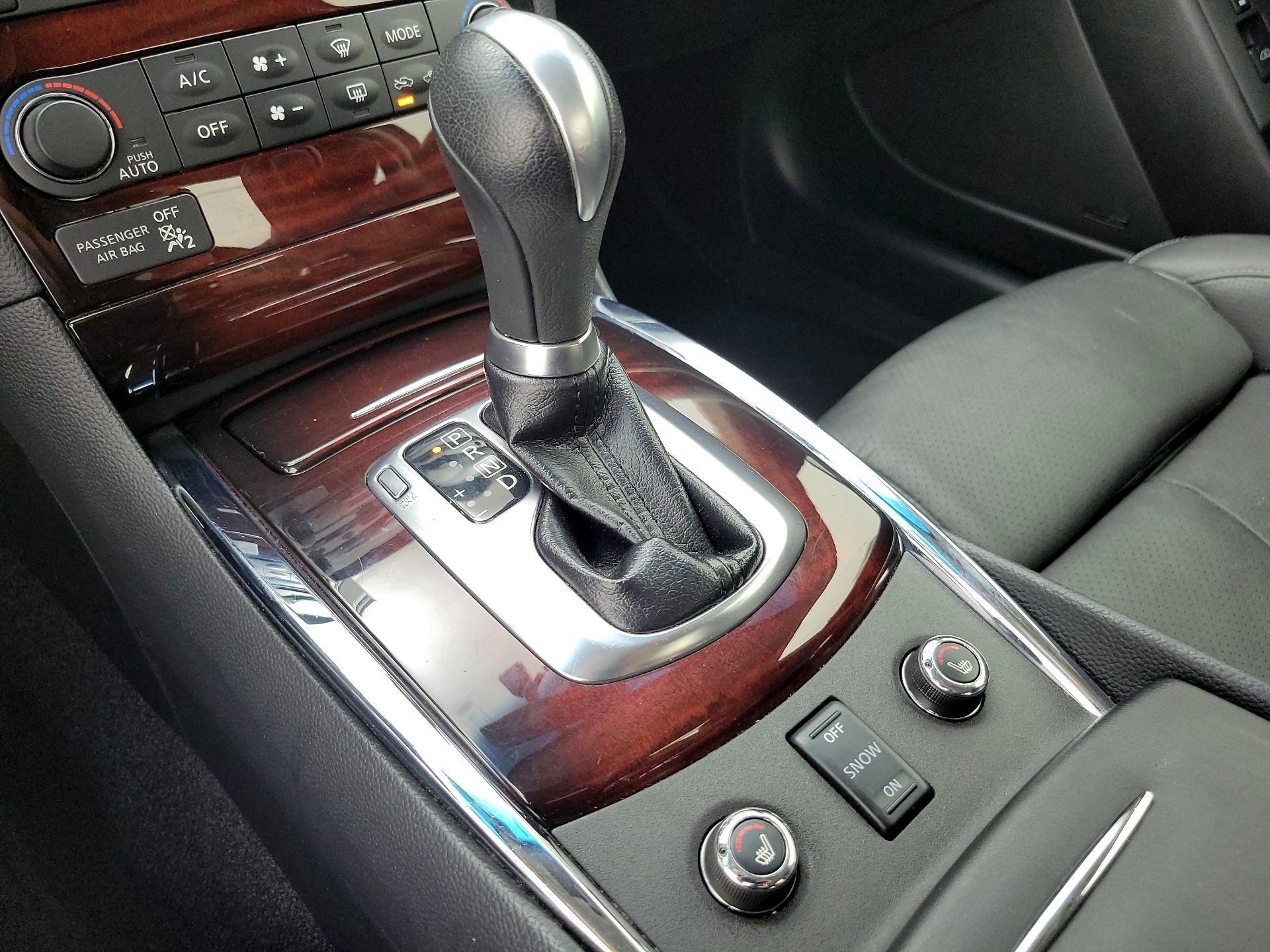 Thumbnail: 2014 INFINITI Q60 - 18