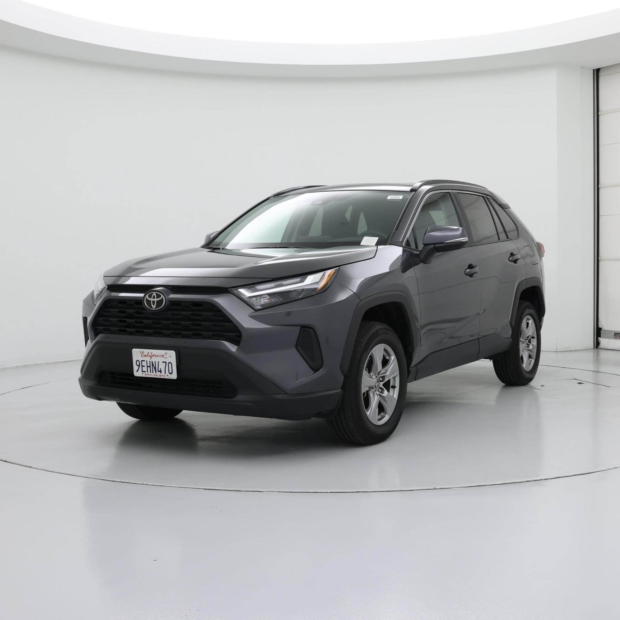 Thumbnail: 2023 Toyota RAV4 - 4