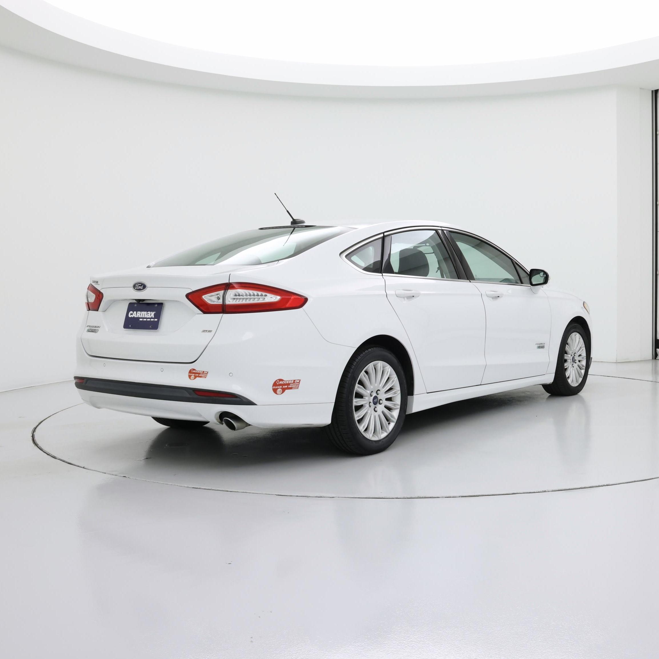 Thumbnail: 2016 Ford Fusion - 8