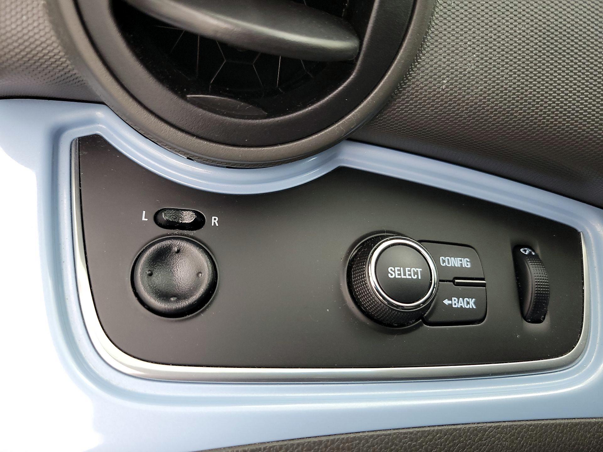 Thumbnail: 2015 Chevrolet Spark - 13