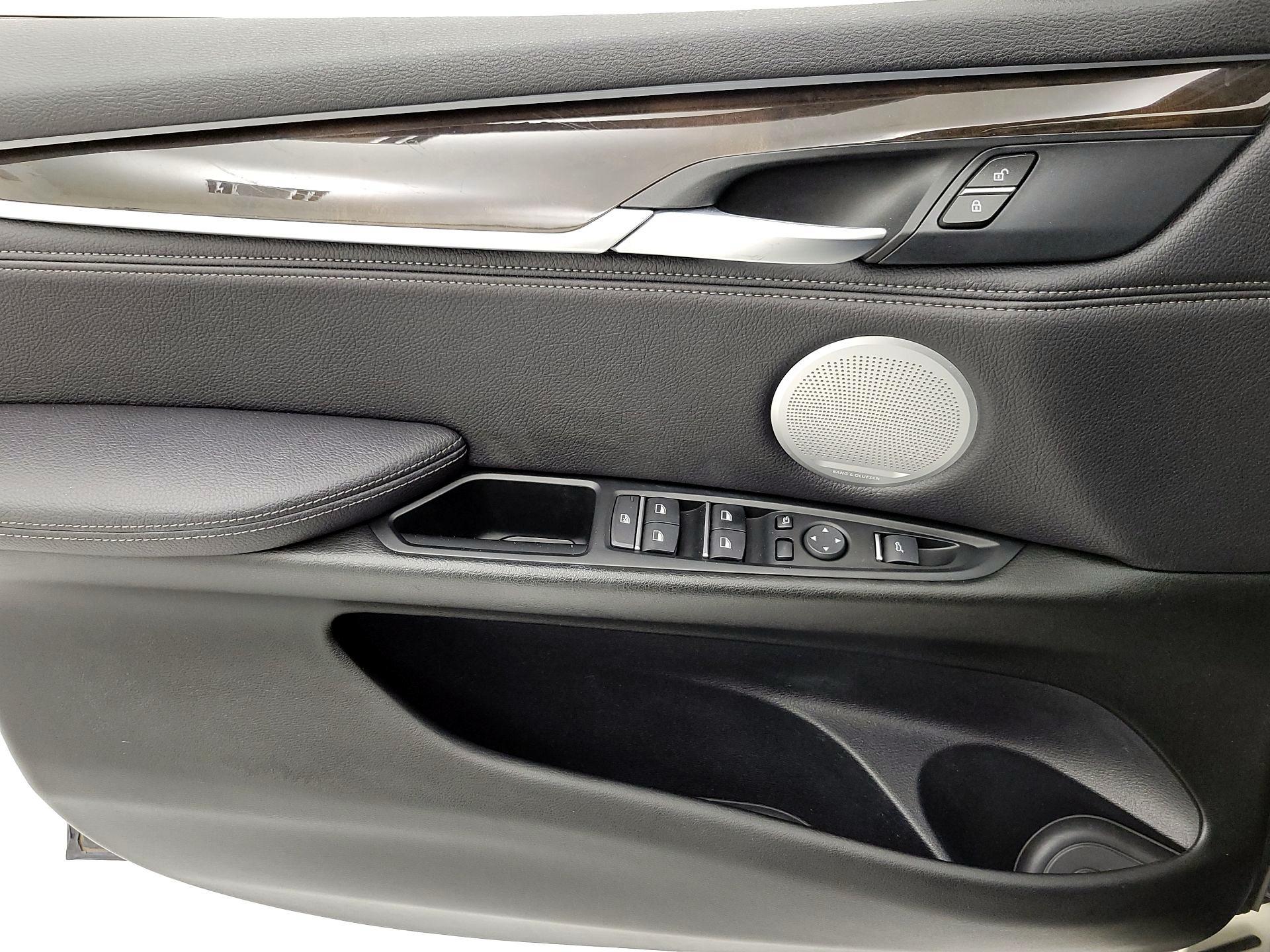 Thumbnail: 2018 BMW X5 - 12