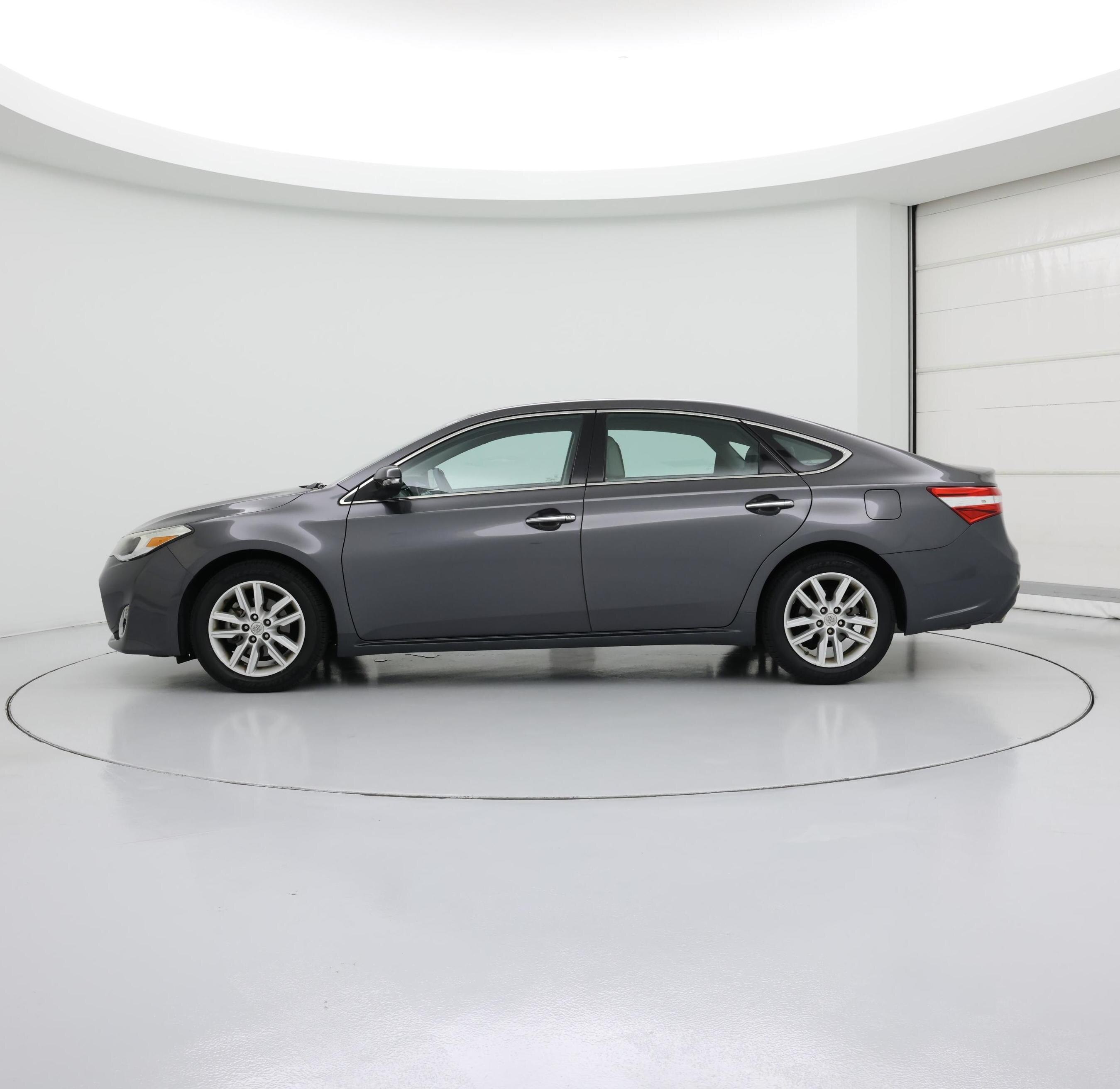 Thumbnail: 2014 Toyota Avalon - 3