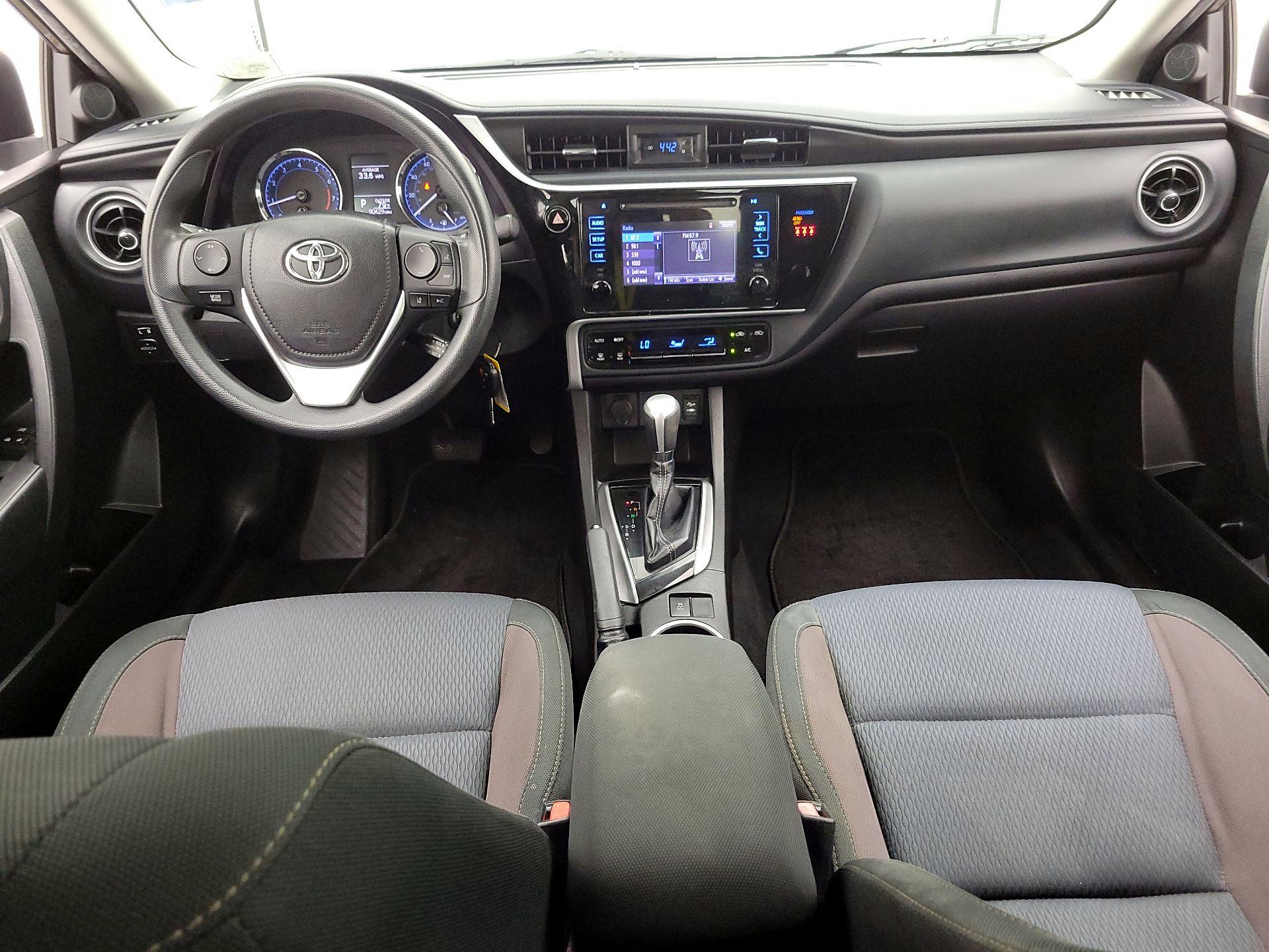 Thumbnail: 2018 Toyota Corolla - 9