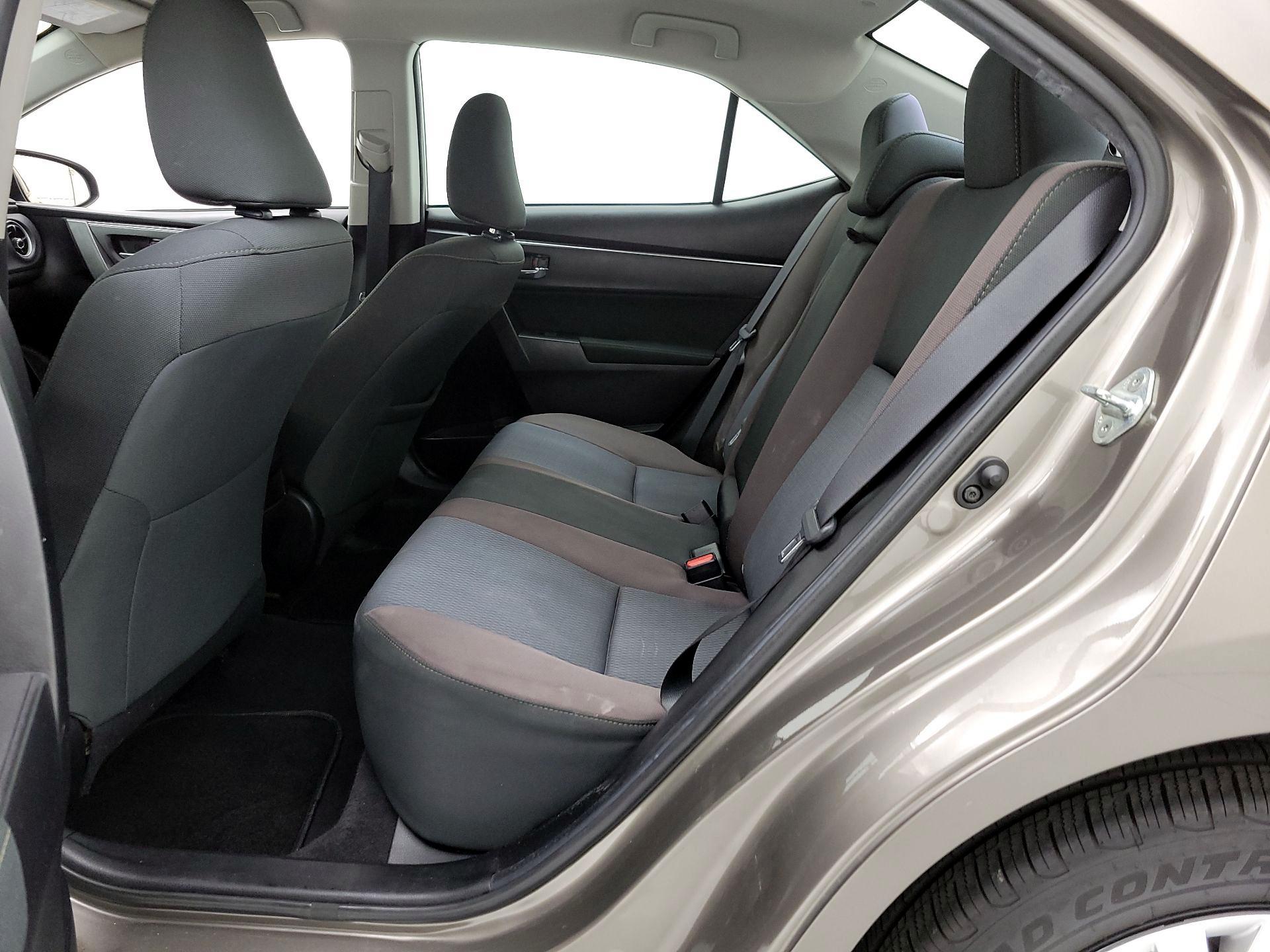 Thumbnail: 2018 Toyota Corolla - 19