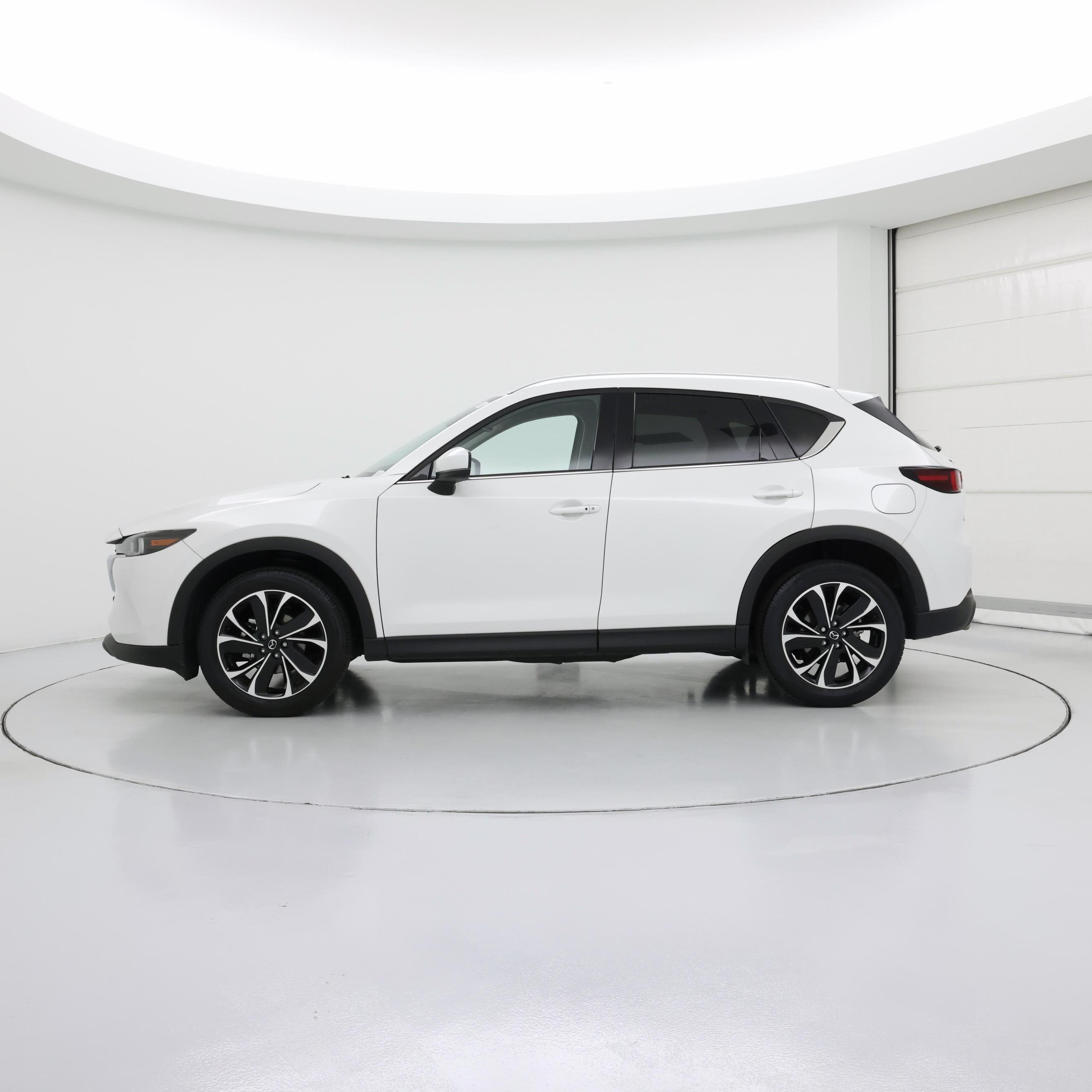Thumbnail: 2023 Mazda CX-5 - 3