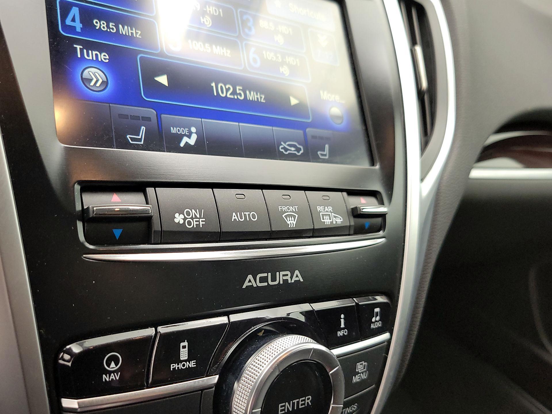 Thumbnail: 2015 Acura TLX - 17