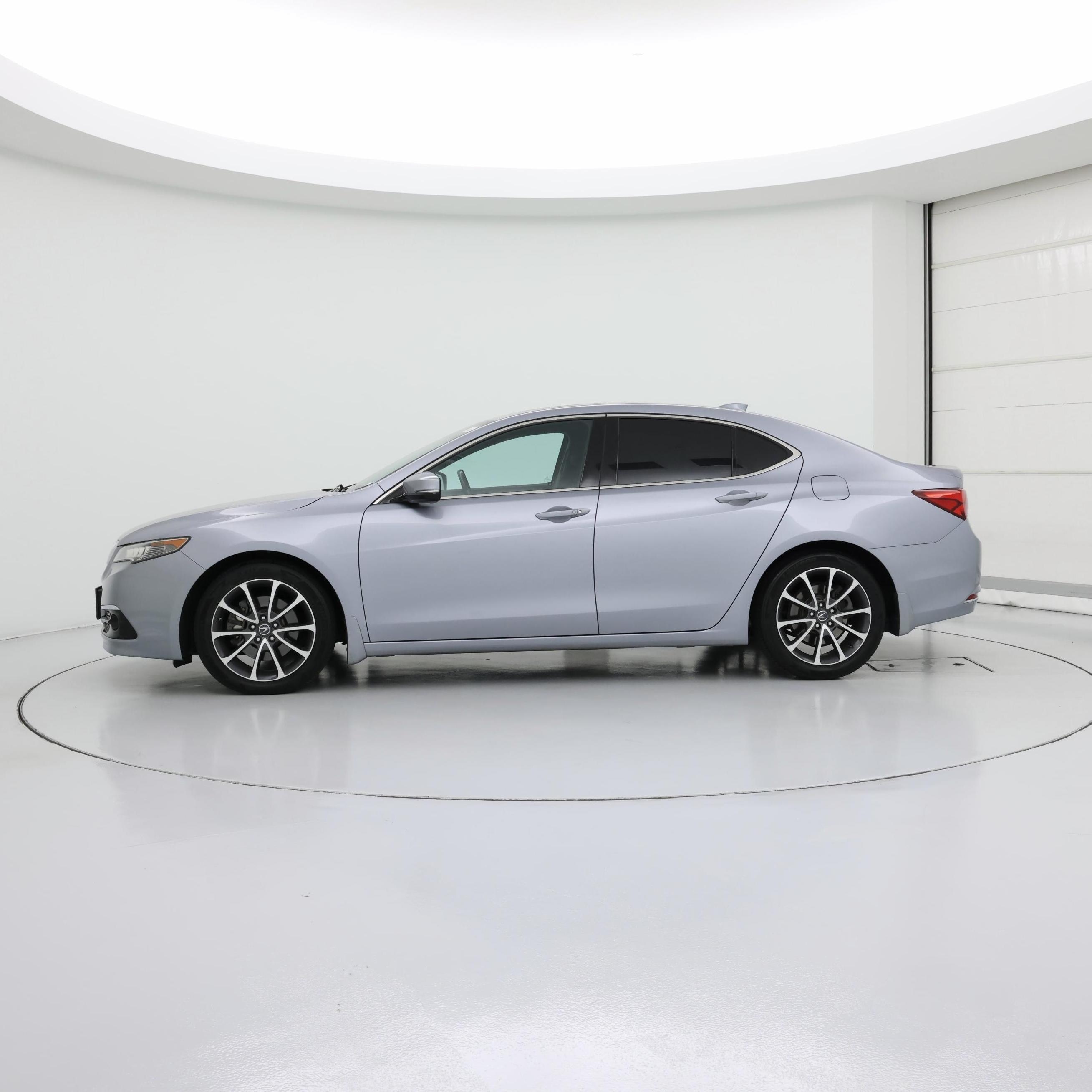 Thumbnail: 2015 Acura TLX - 3