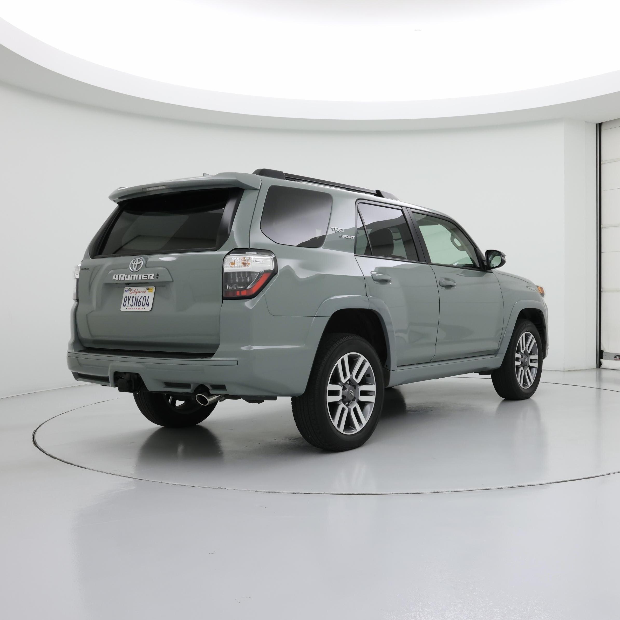 Thumbnail: 2022 Toyota 4Runner - 8