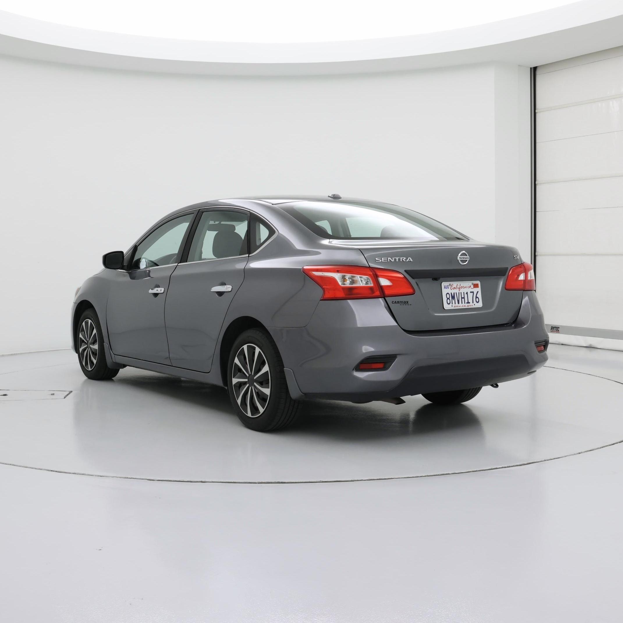 Thumbnail: 2016 Nissan Sentra - 2