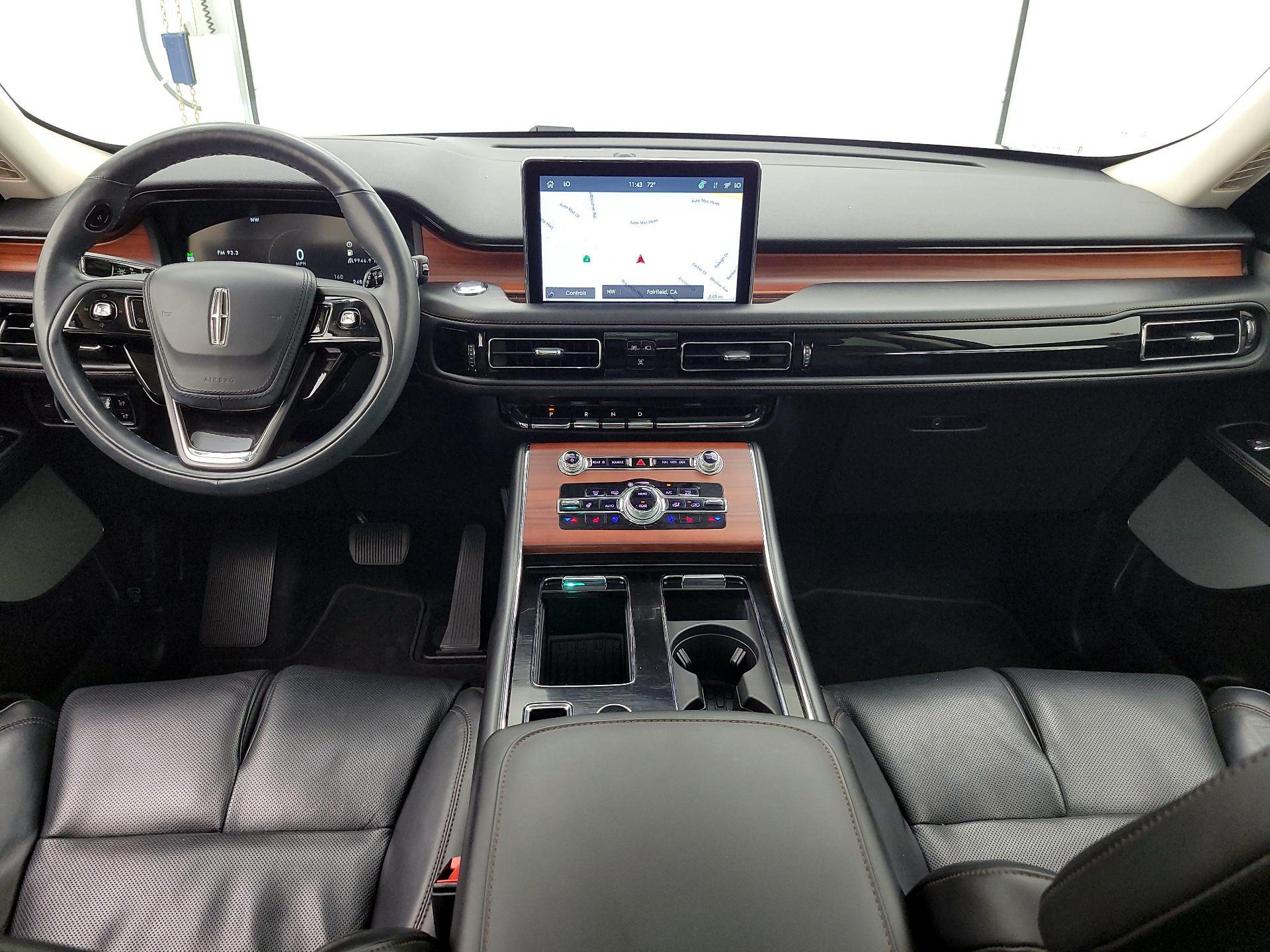 Thumbnail: 2023 Lincoln Aviator - 9