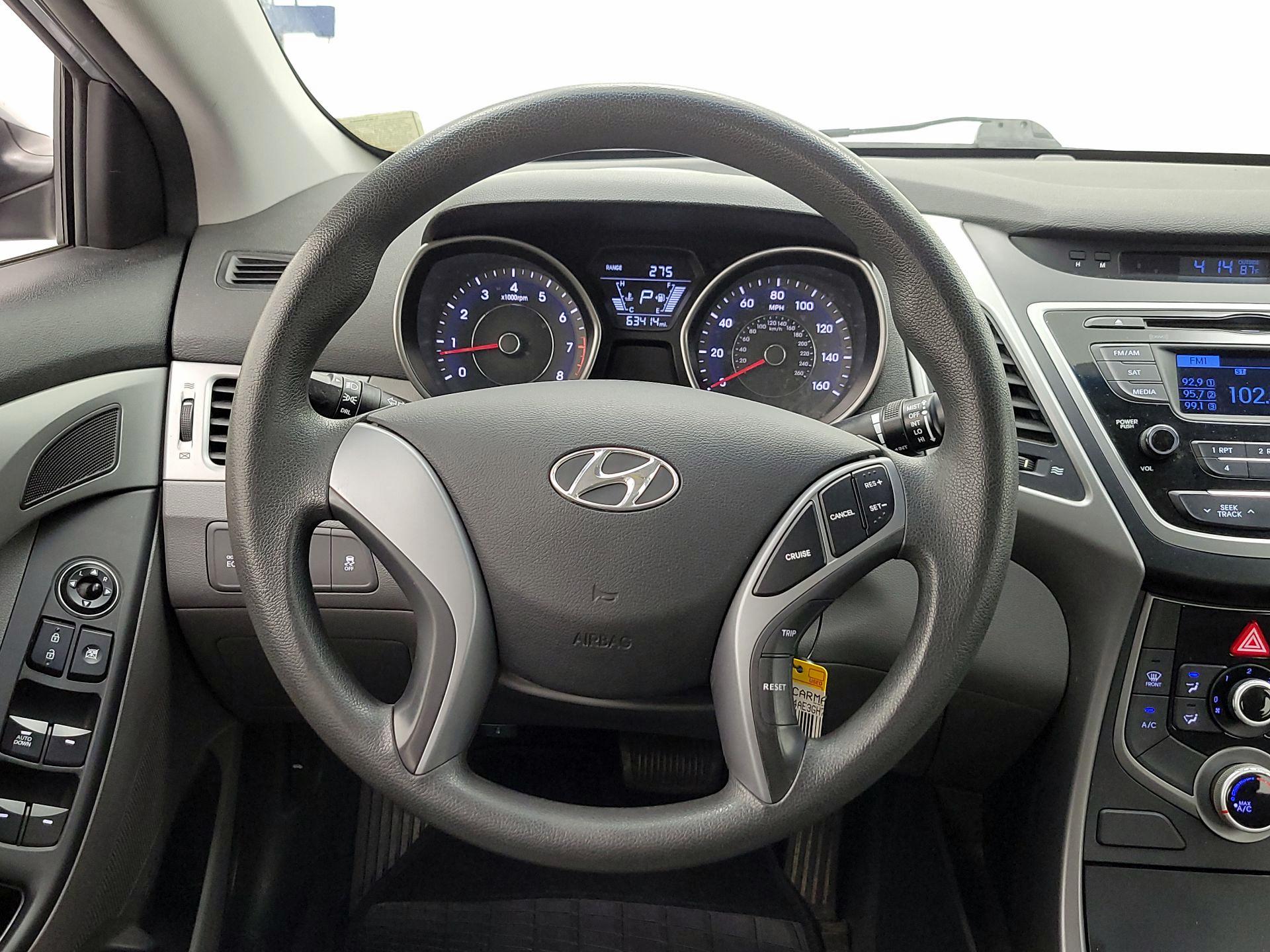 Thumbnail: 2016 Hyundai Elantra - 10