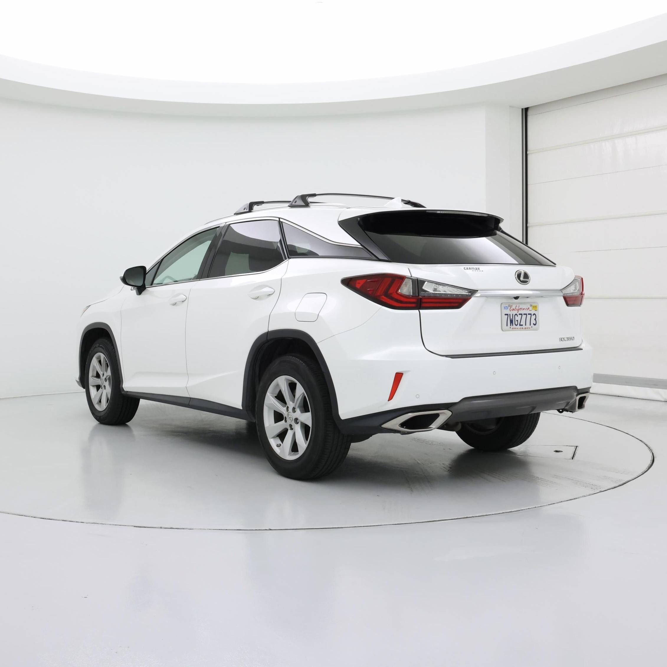 Thumbnail: 2017 Lexus RX - 2