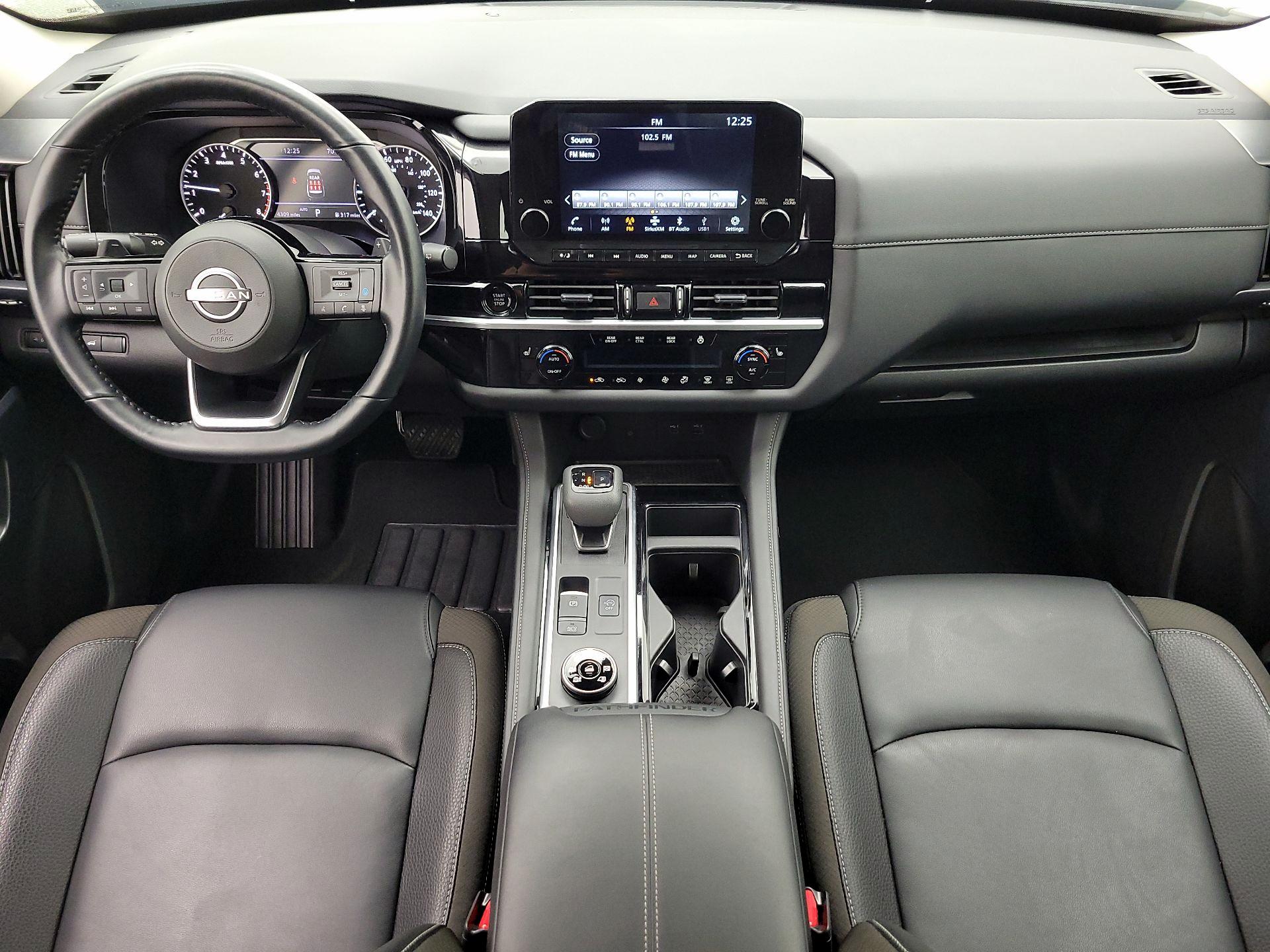 Thumbnail: 2025 Nissan Pathfinder - 9