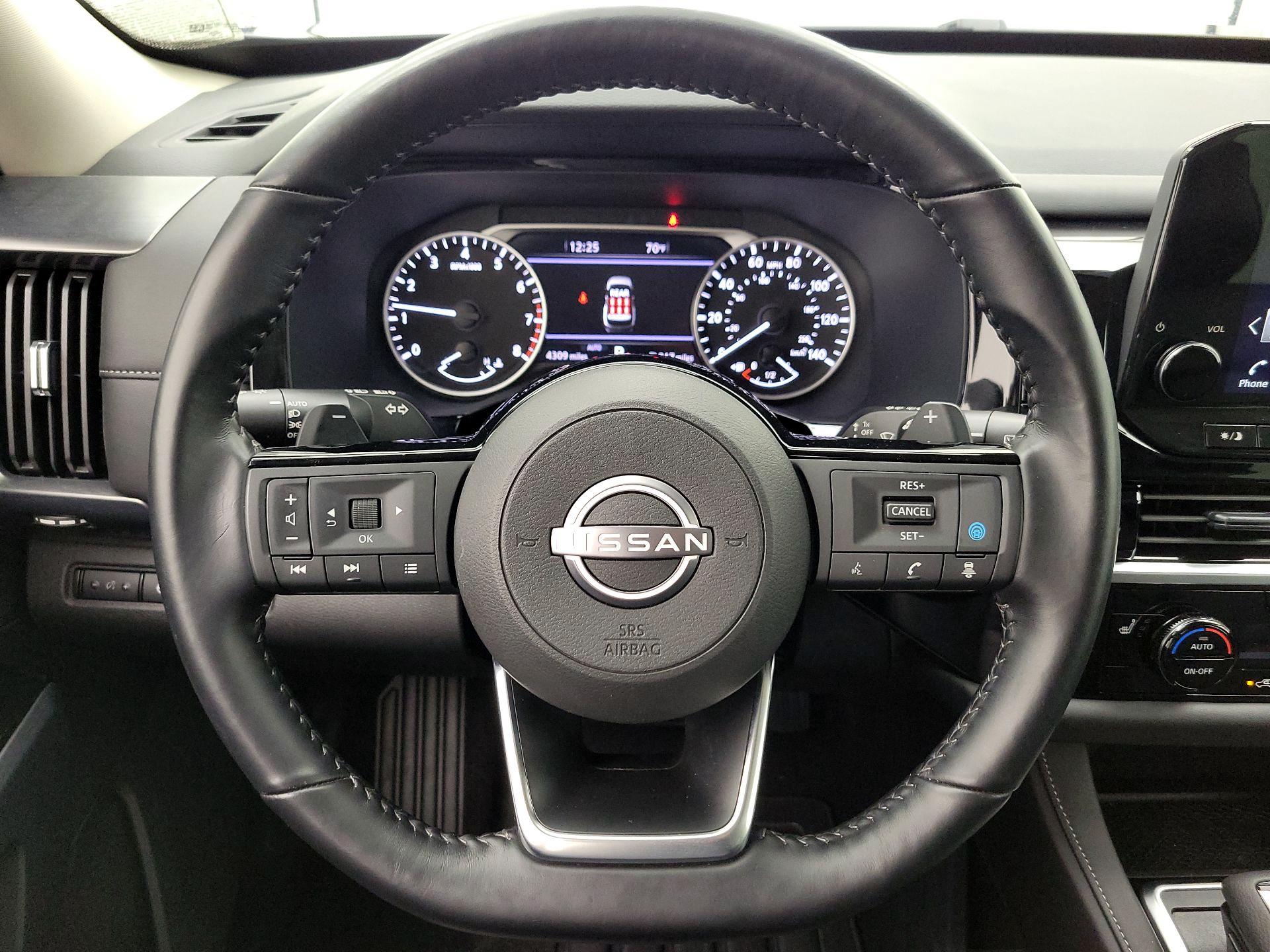 Thumbnail: 2025 Nissan Pathfinder - 10