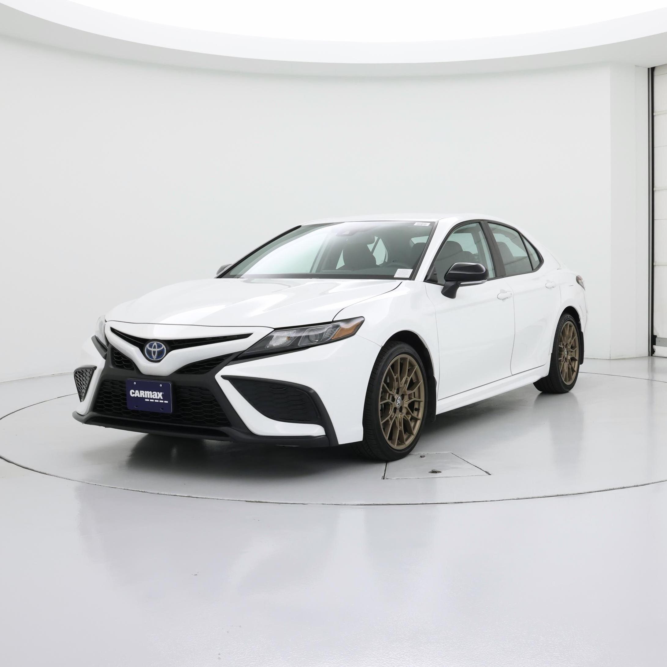 Thumbnail: 2024 Toyota Camry - 4