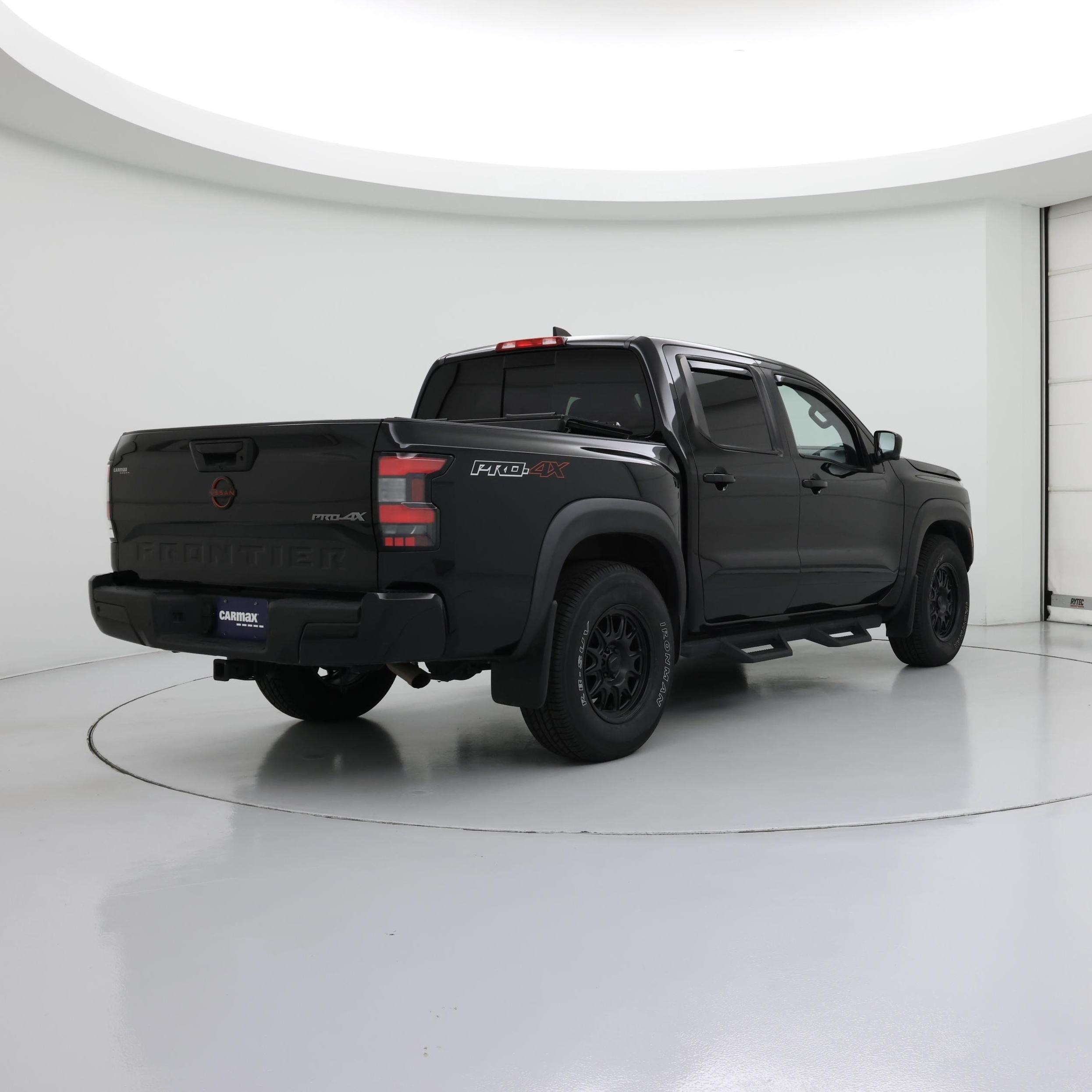 Thumbnail: 2022 Nissan Frontier - 8