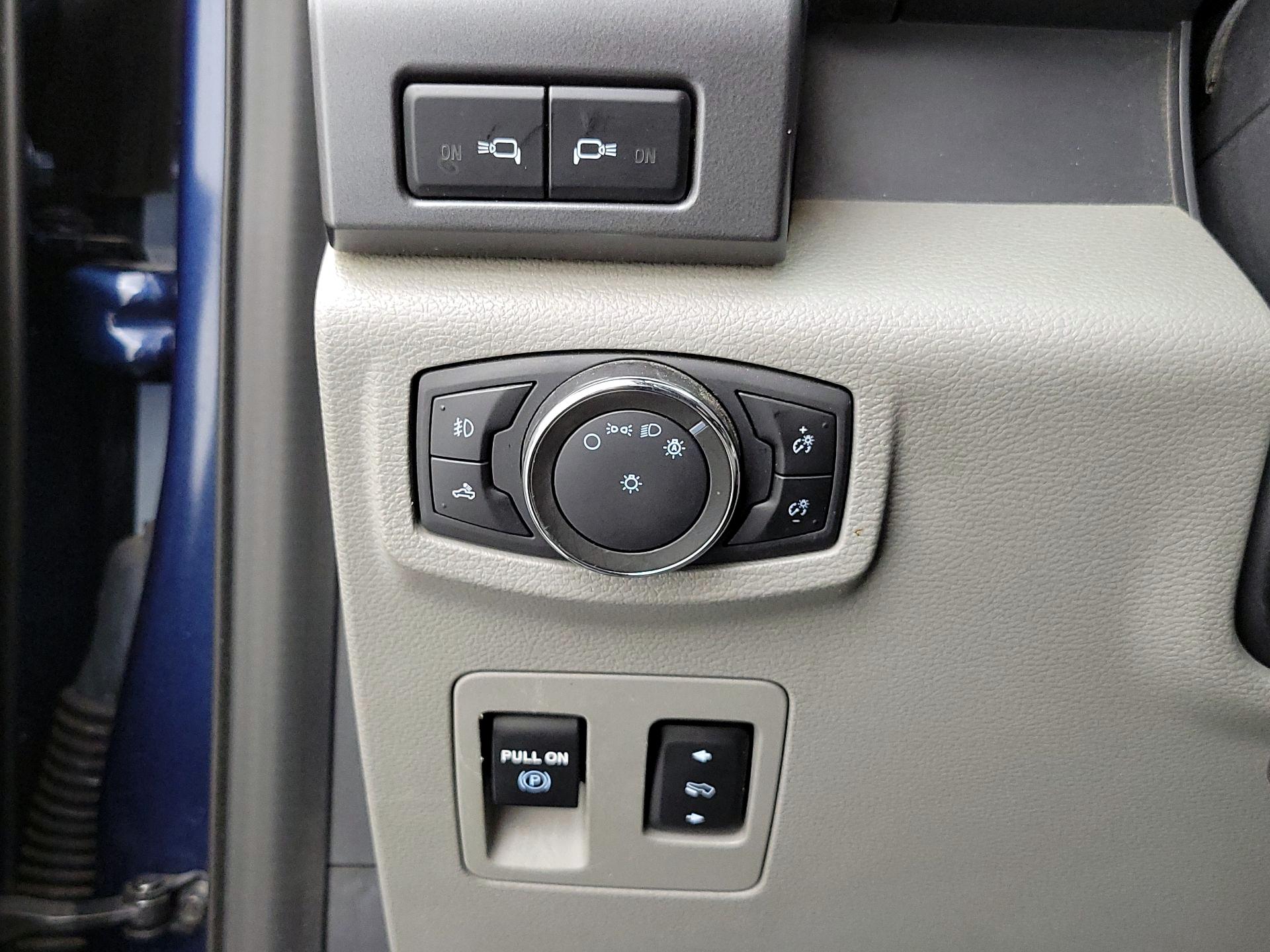 Thumbnail: 2020 Ford F-150 - 13