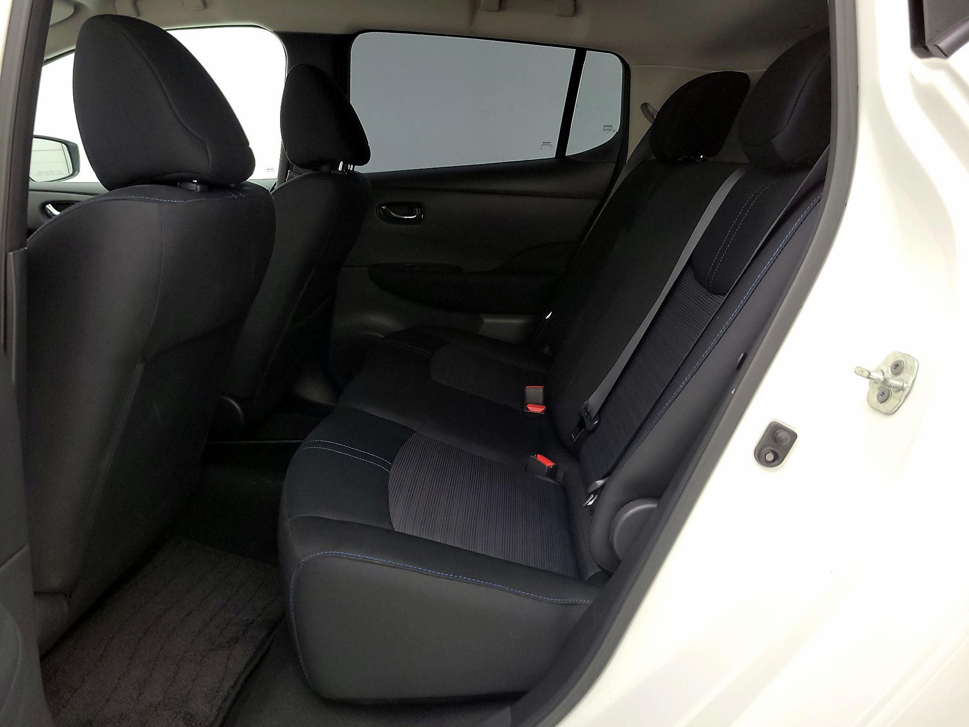 Thumbnail: 2019 Nissan Leaf - 19