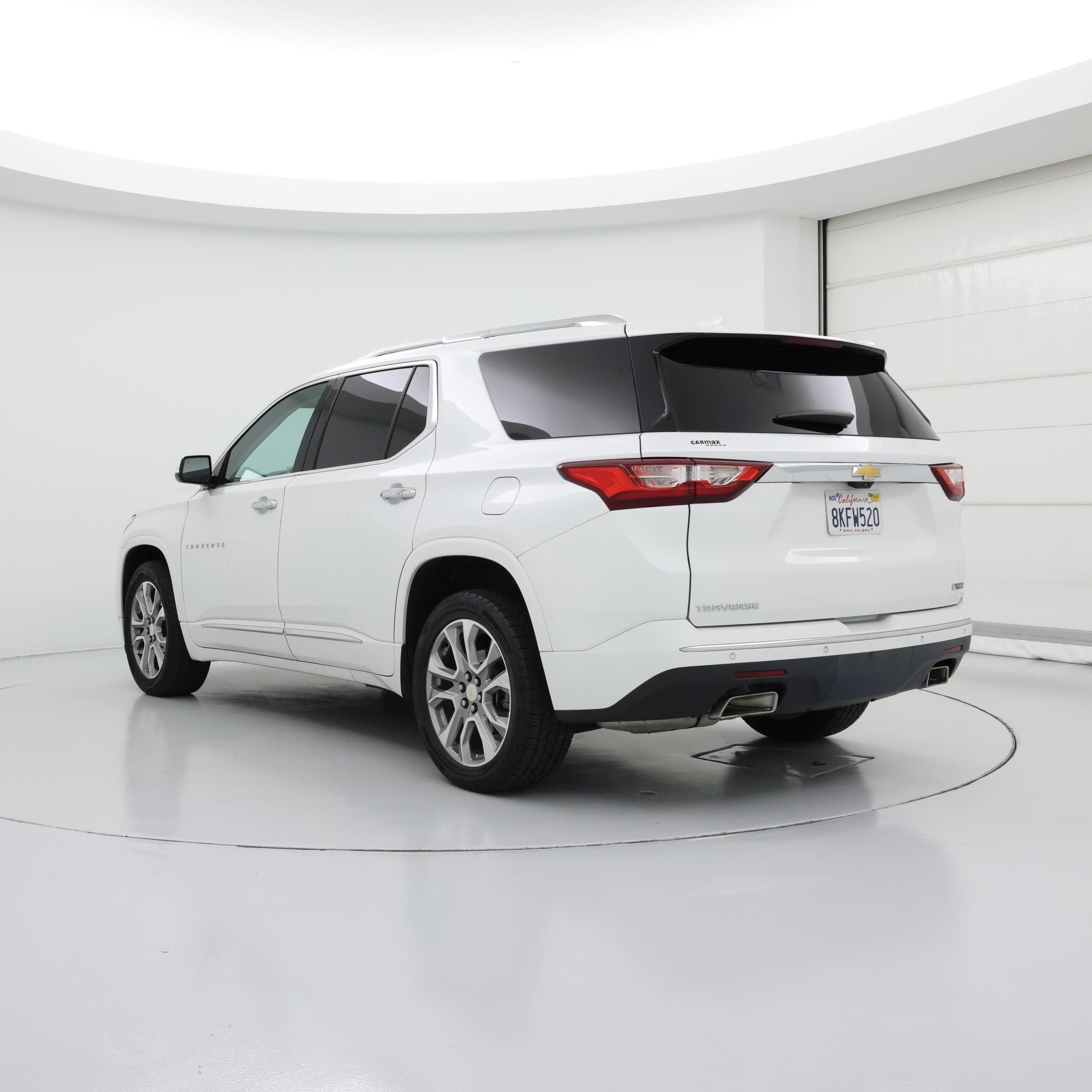 Thumbnail: 2018 Chevrolet Traverse - 2