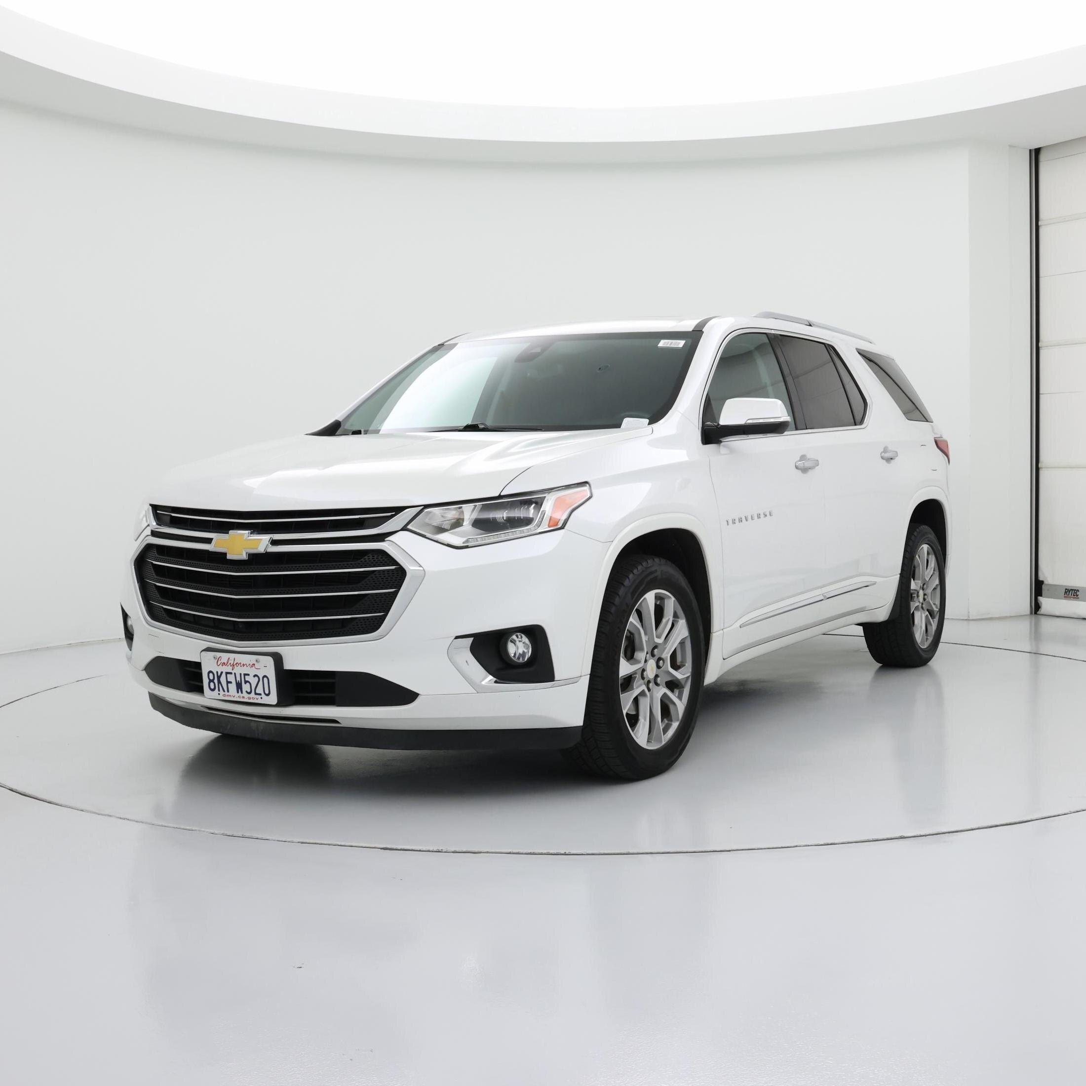 Thumbnail: 2018 Chevrolet Traverse - 4