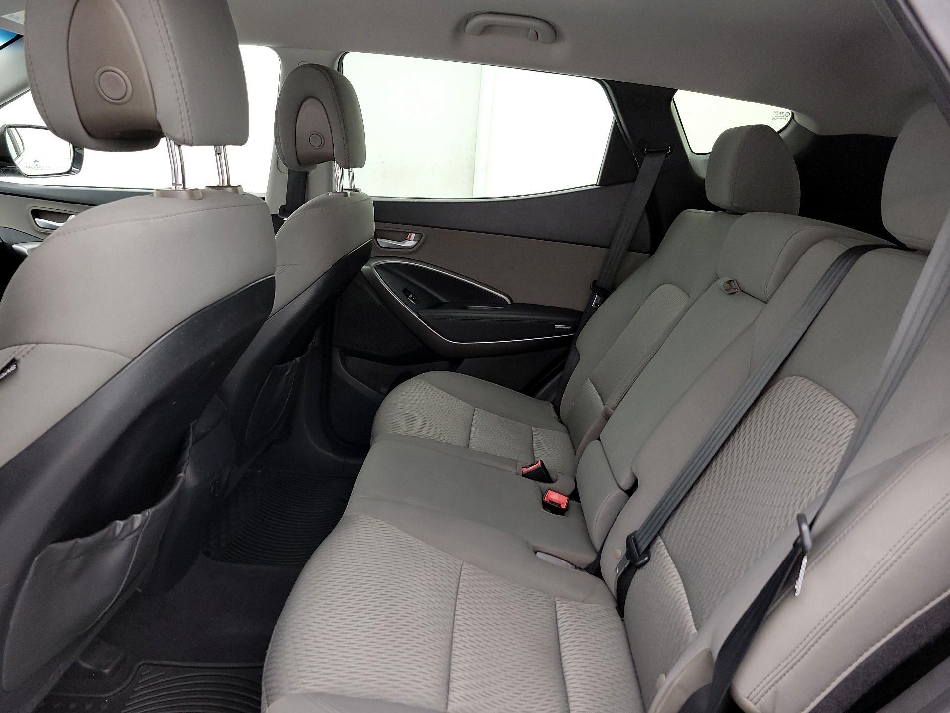 Thumbnail: 2014 Hyundai Santa Fe - 19