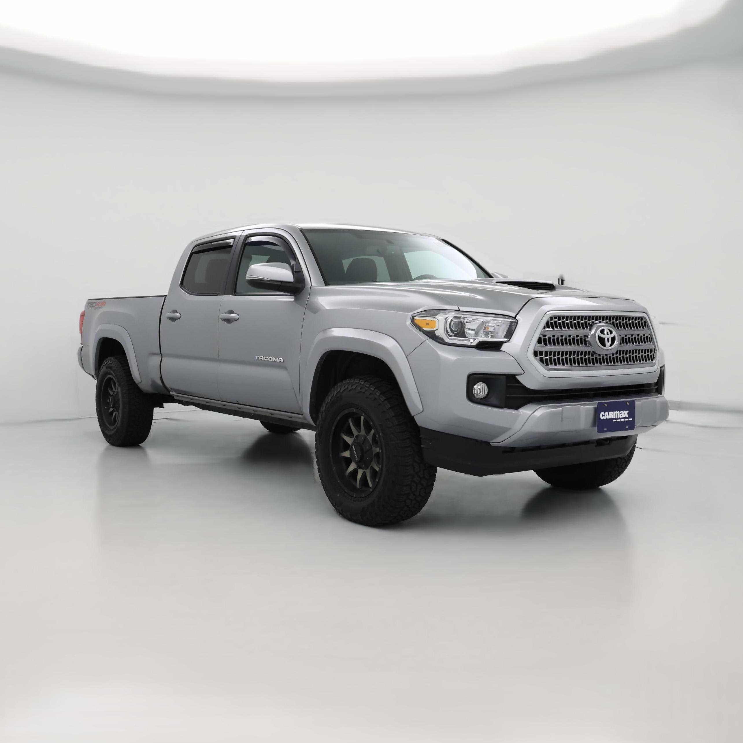 Thumbnail: 2017 Toyota Tacoma - 1
