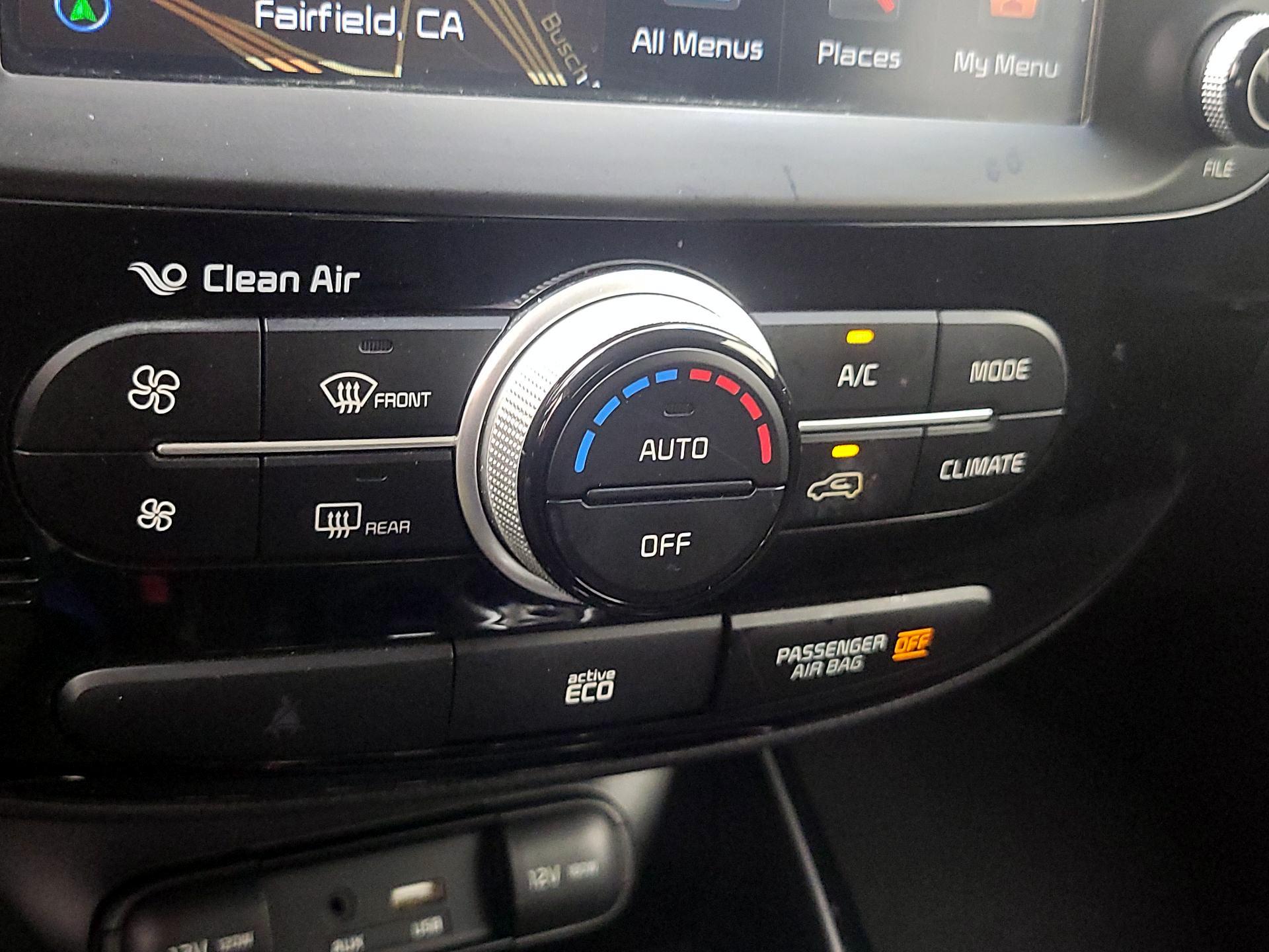 Thumbnail: 2015 Kia Soul - 17