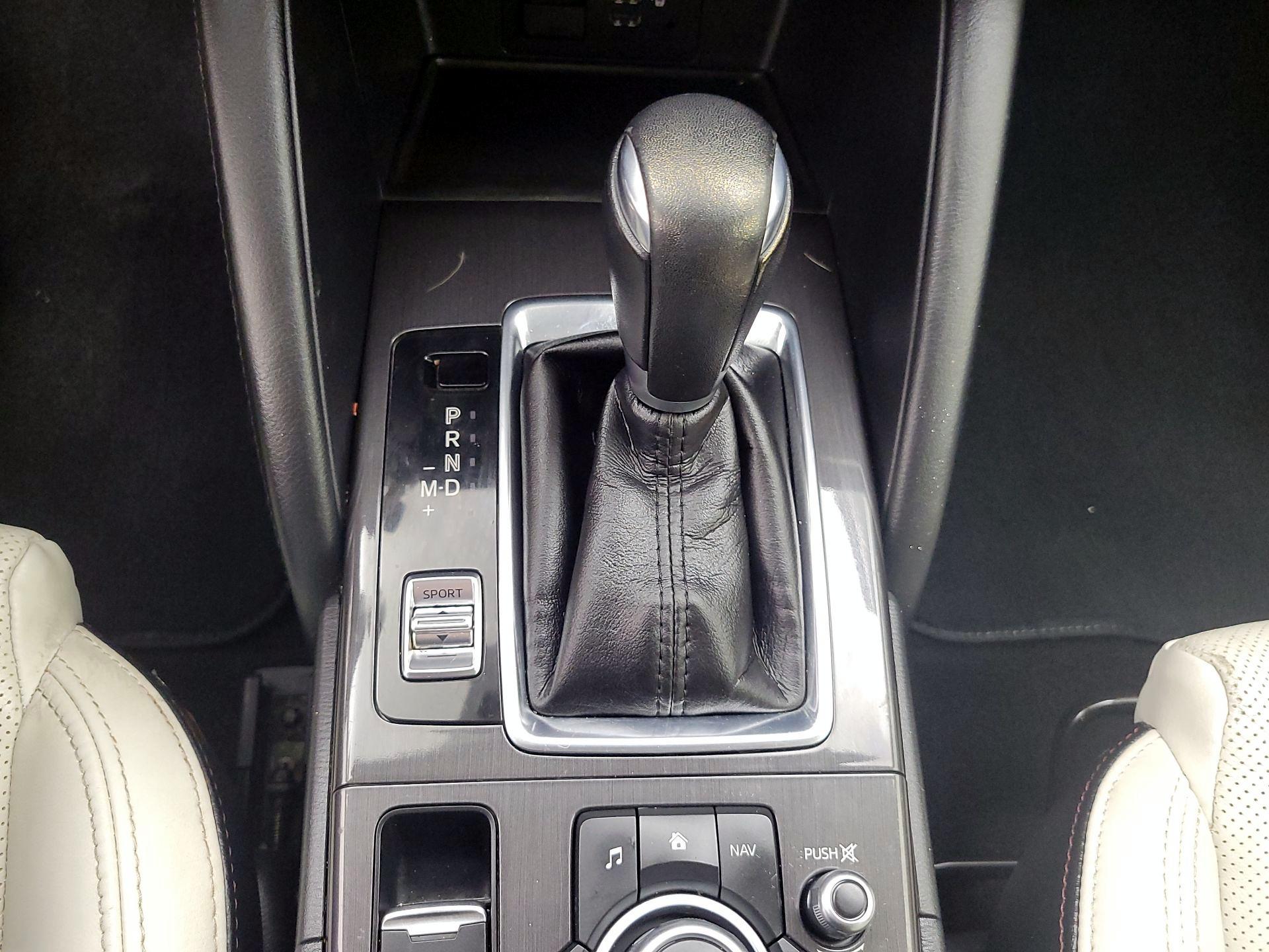 Thumbnail: 2016 Mazda CX-5 - 17