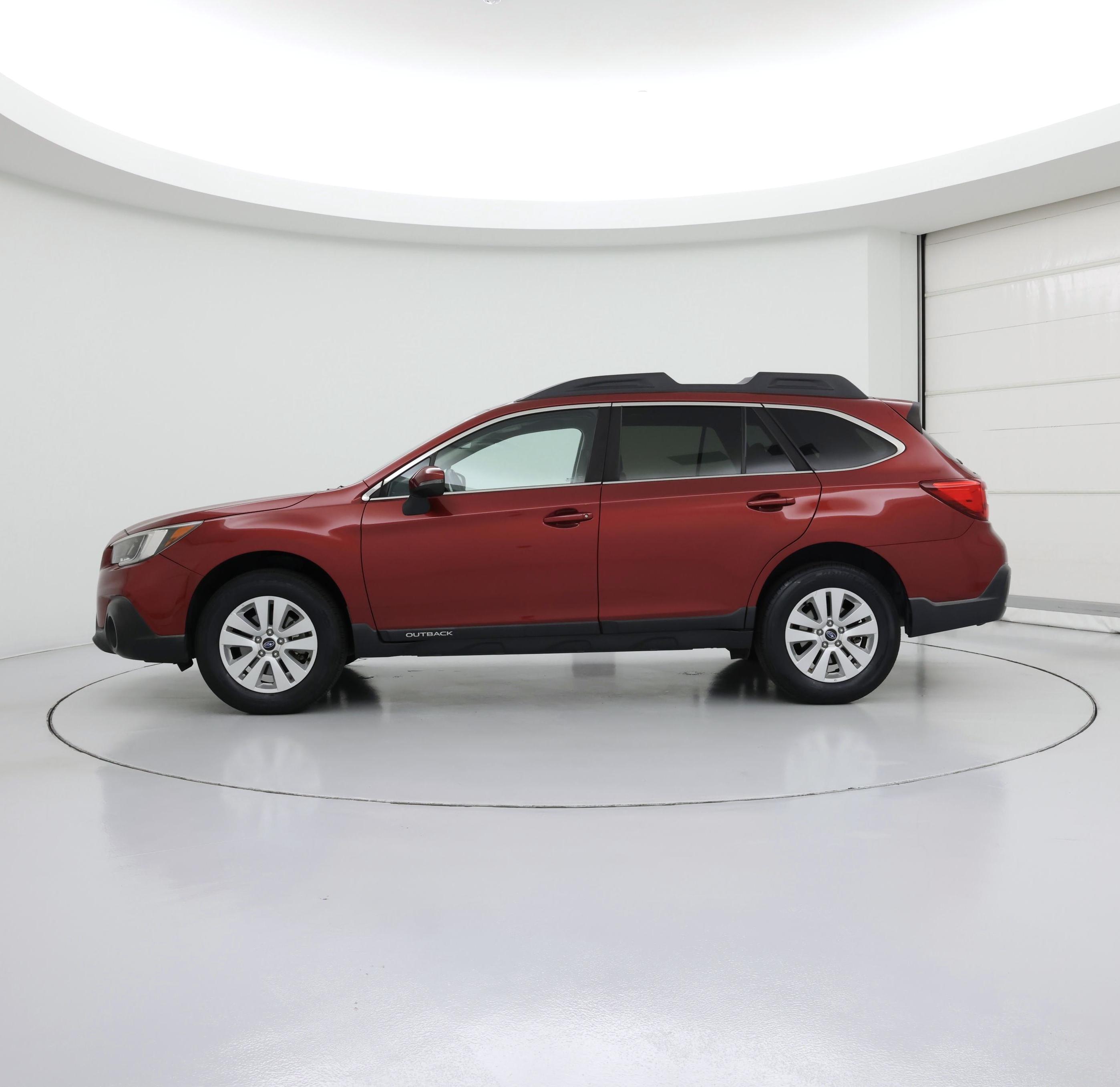 Thumbnail: 2019 Subaru Outback - 3