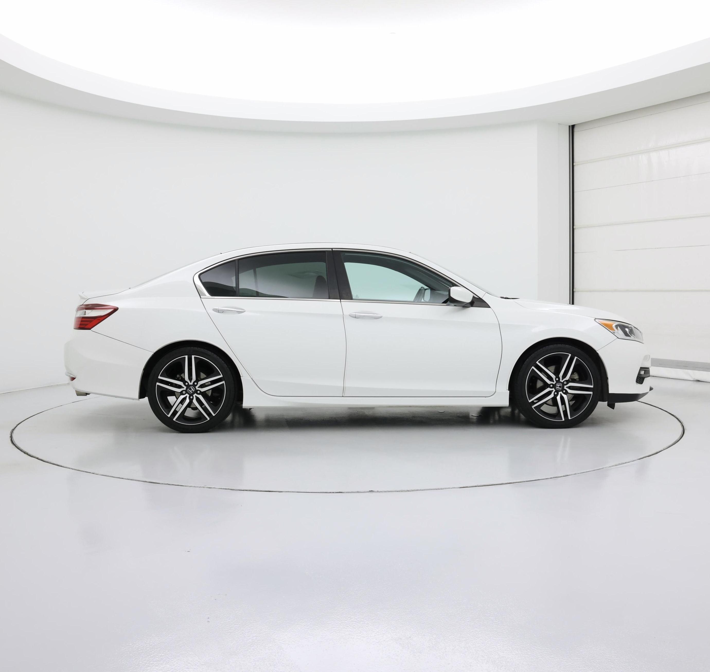 Thumbnail: 2017 Honda Accord - 7