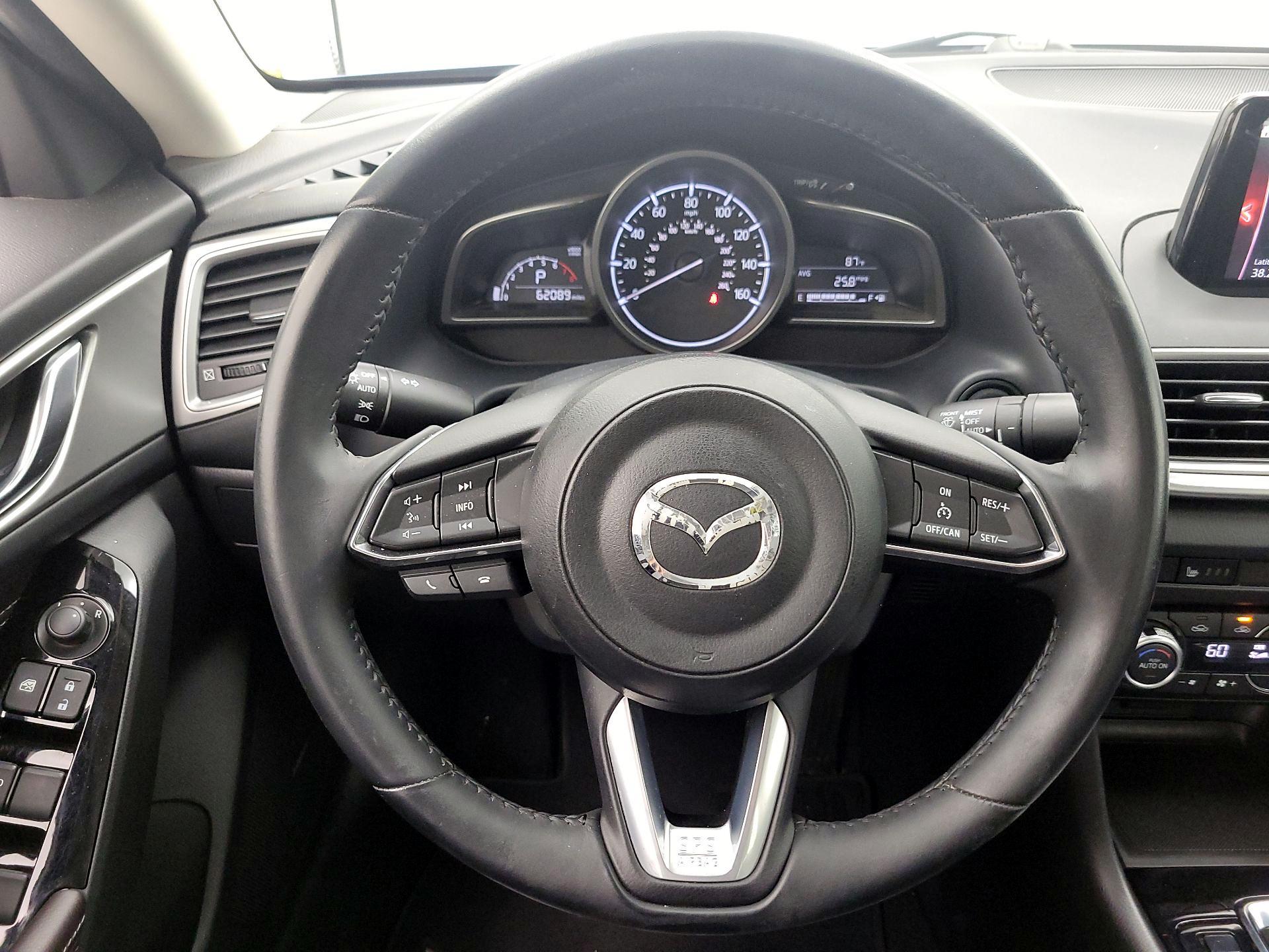 Thumbnail: 2018 Mazda Mazda3 - 10