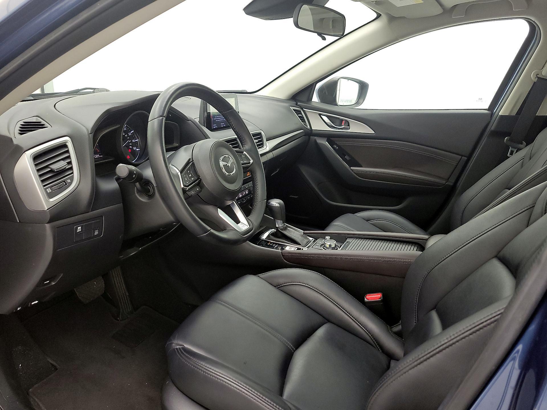 Thumbnail: 2018 Mazda Mazda3 - 11