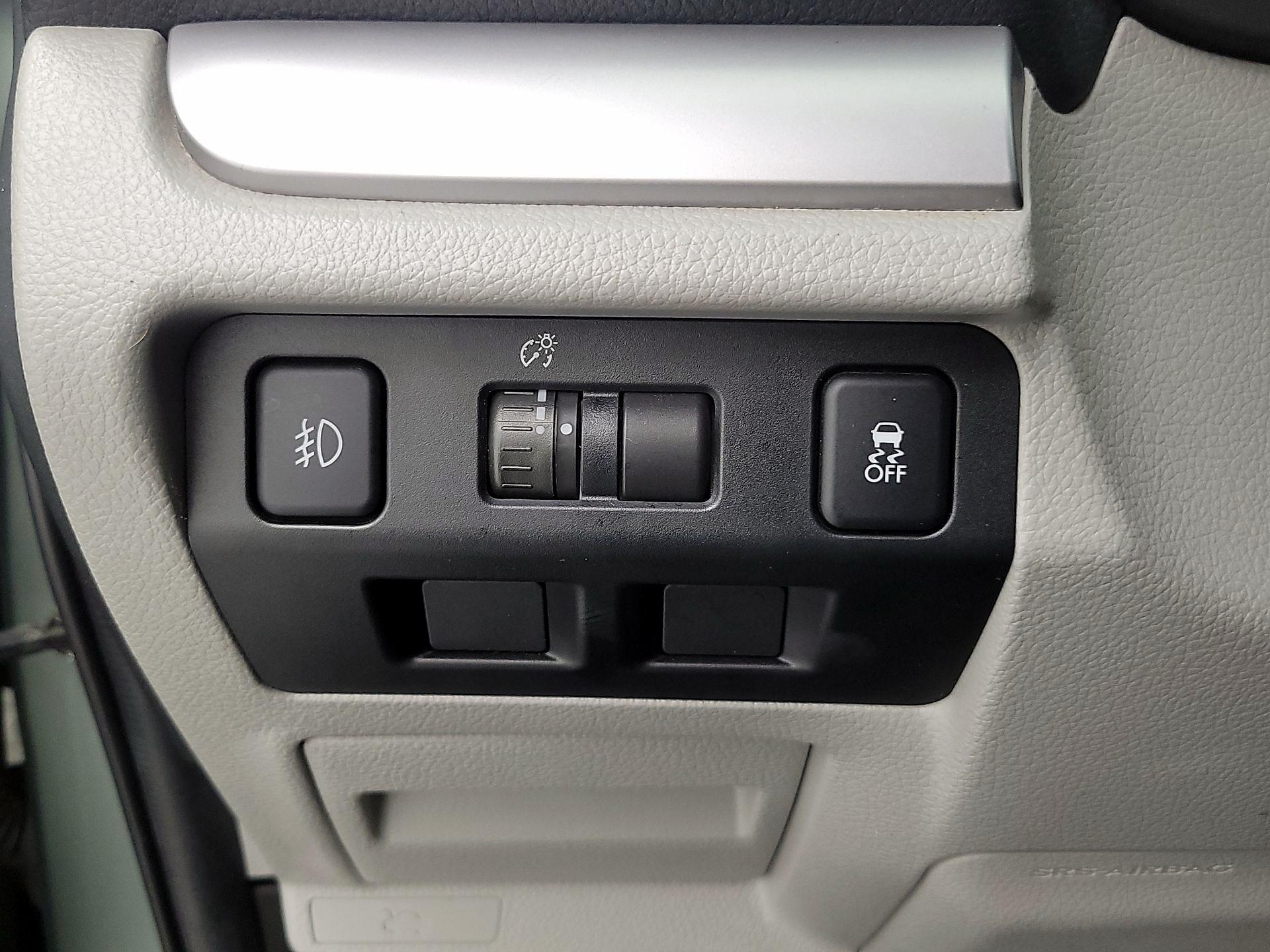 Thumbnail: 2015 Subaru Forester - 13