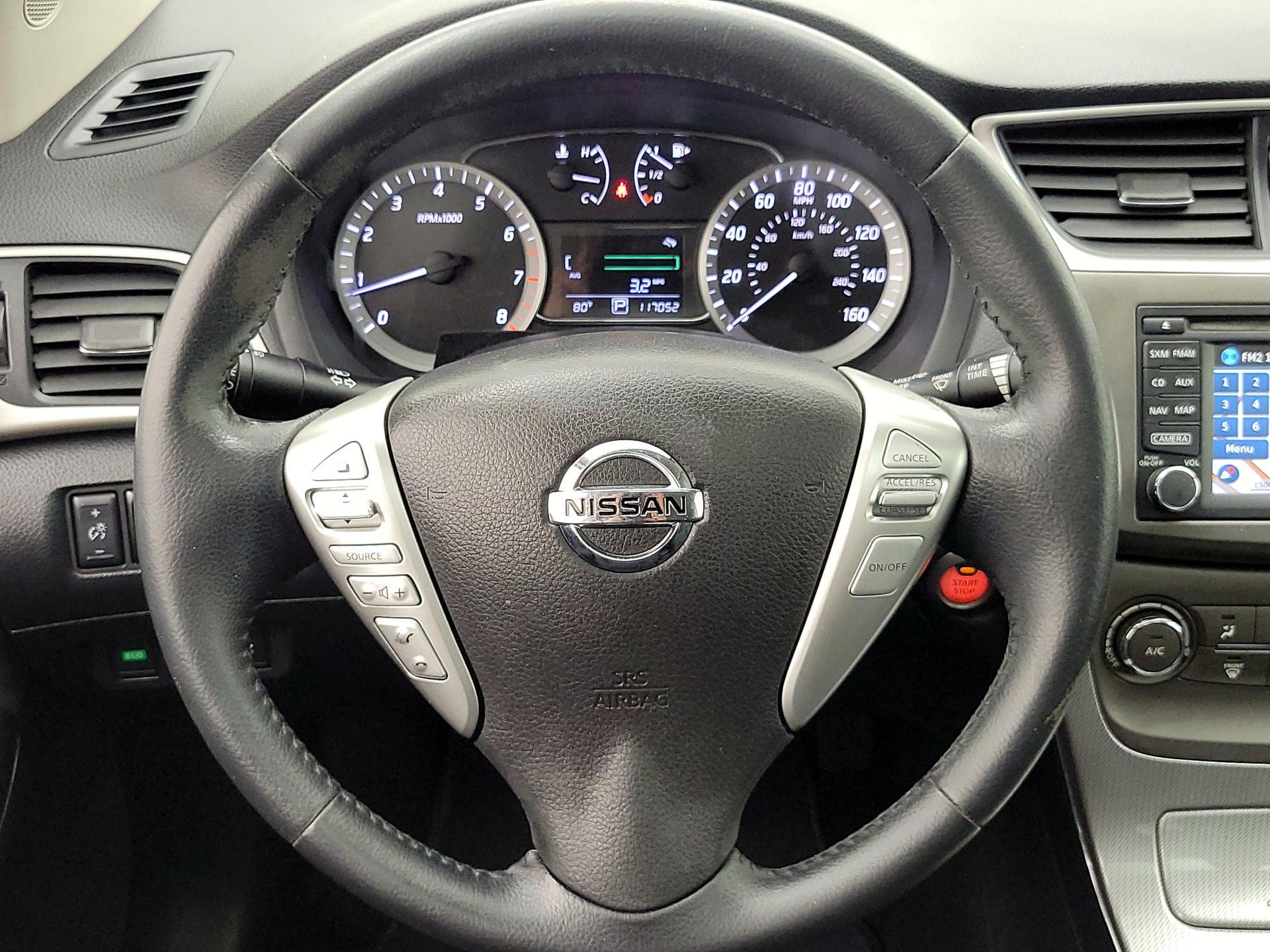 Thumbnail: 2014 Nissan Sentra - 10