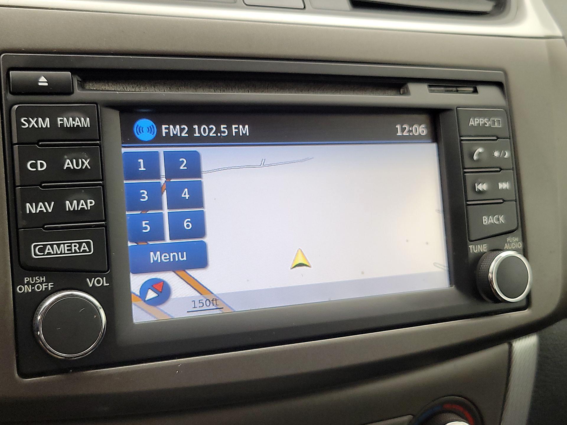 Thumbnail: 2014 Nissan Sentra - 14