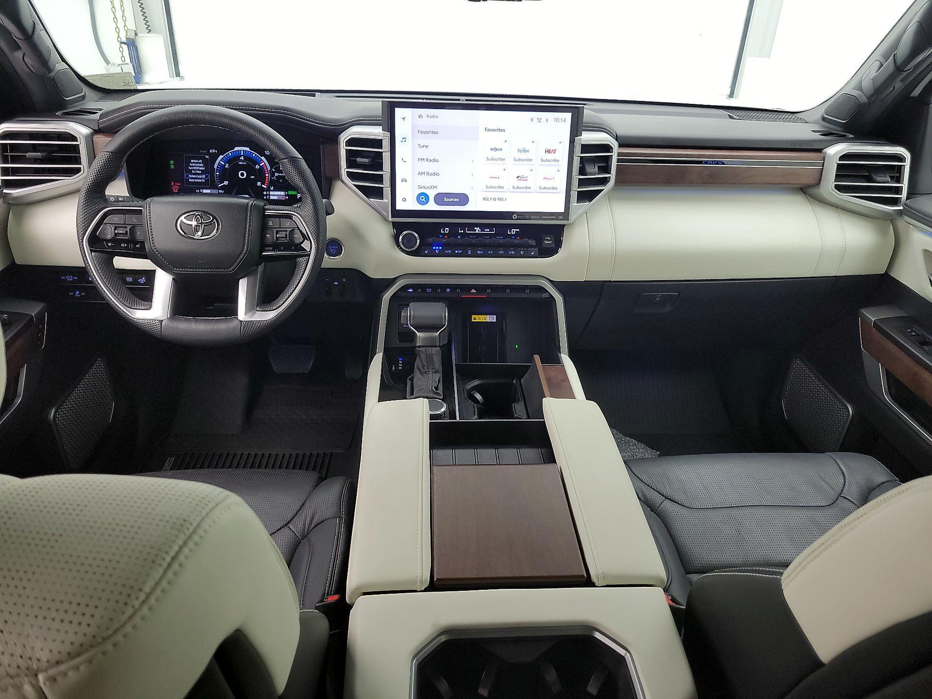 Thumbnail: 2024 Toyota Sequoia - 9